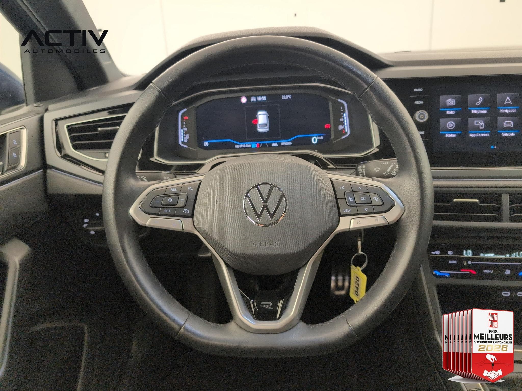 VW Taigo 1.0 TSI 116 BVM6 R-LINE (2025) - Foto 14