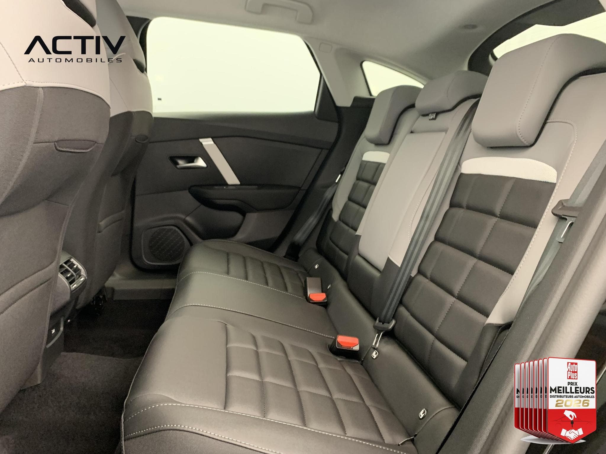 Citroën C4 PureTech 130 EAT8 Max (2025) - Foto 22