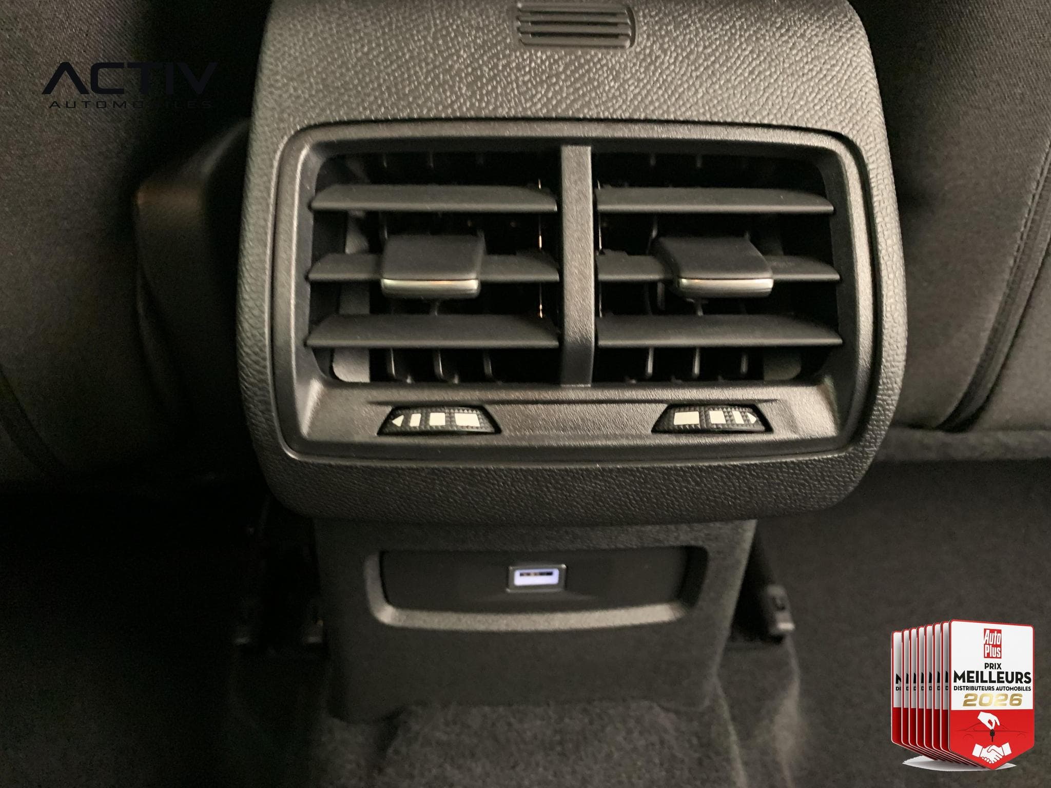 Citroën C4 PureTech 130 EAT8 Max (2025) - Foto 20