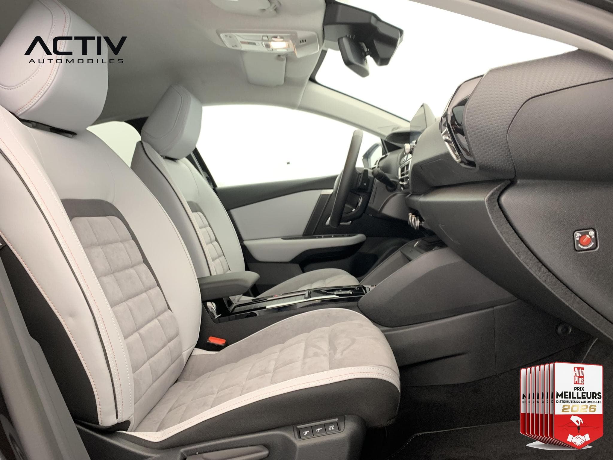 Citroën C4 PureTech 130 EAT8 Max (2025) - Foto 9
