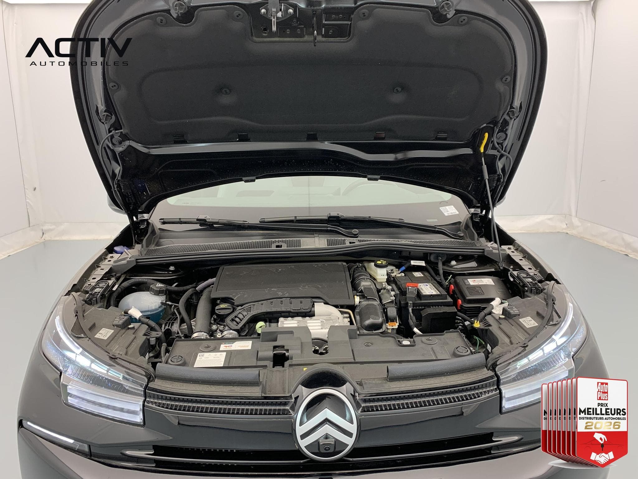 Citroën C4 PureTech 130 EAT8 Max (2025) - Foto 28