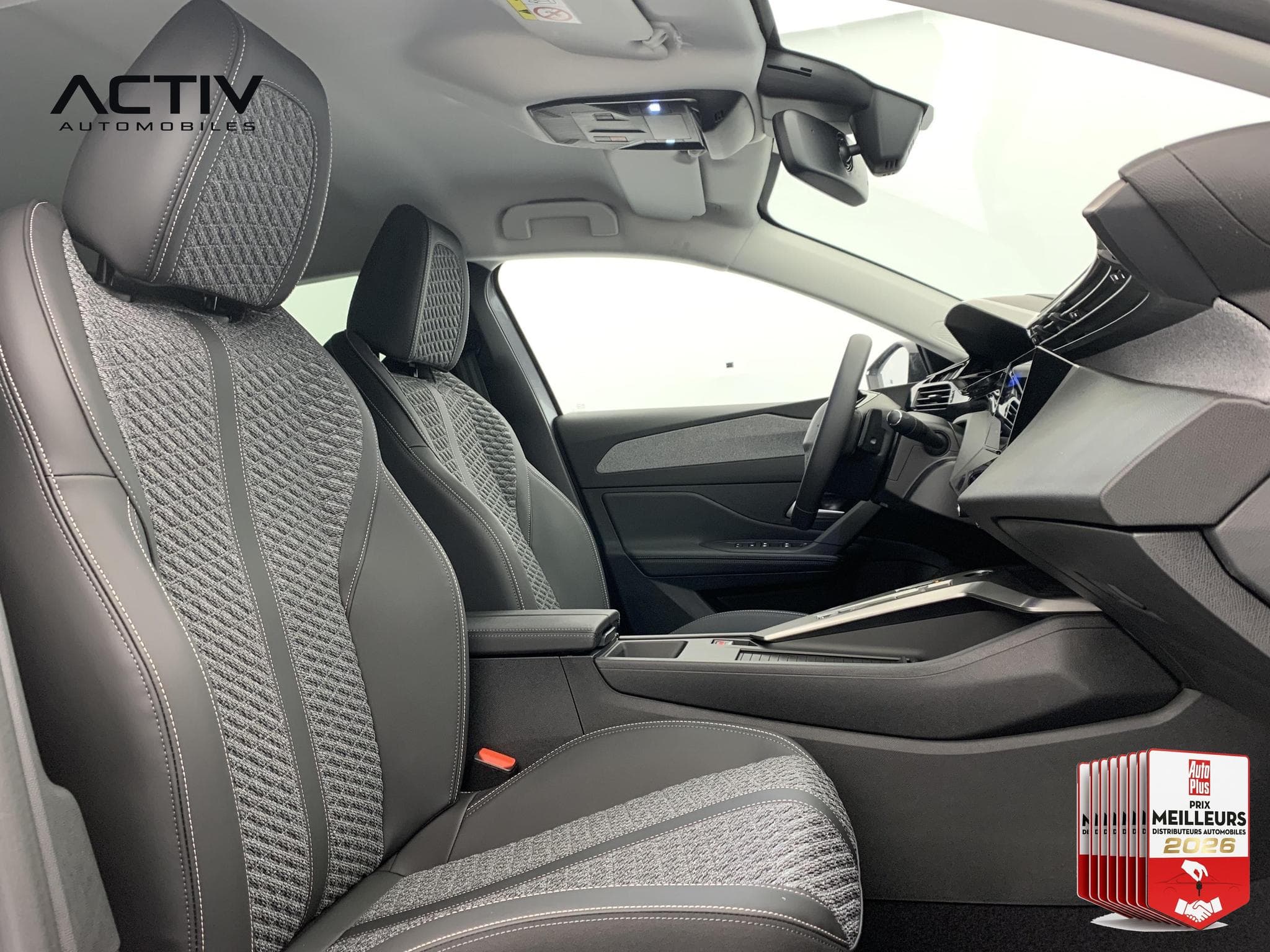 Peugeot 308 BLUEHDI 130CH S&S EAT8 ALLURE (2026) - Foto 9