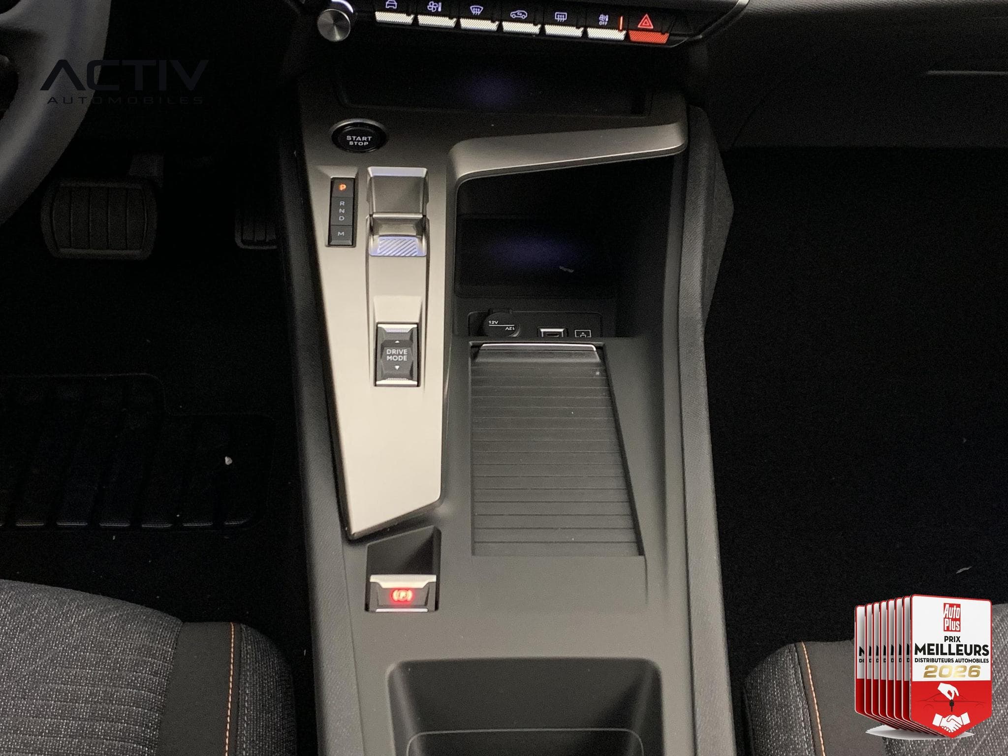 Peugeot 308 BLUEHDI 130CH EAT8 STYLE (2026) - Foto 16