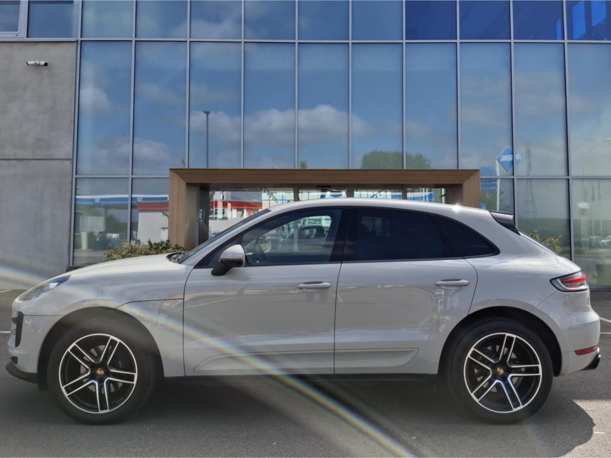 Porsche Macan (2021) - Photo 1