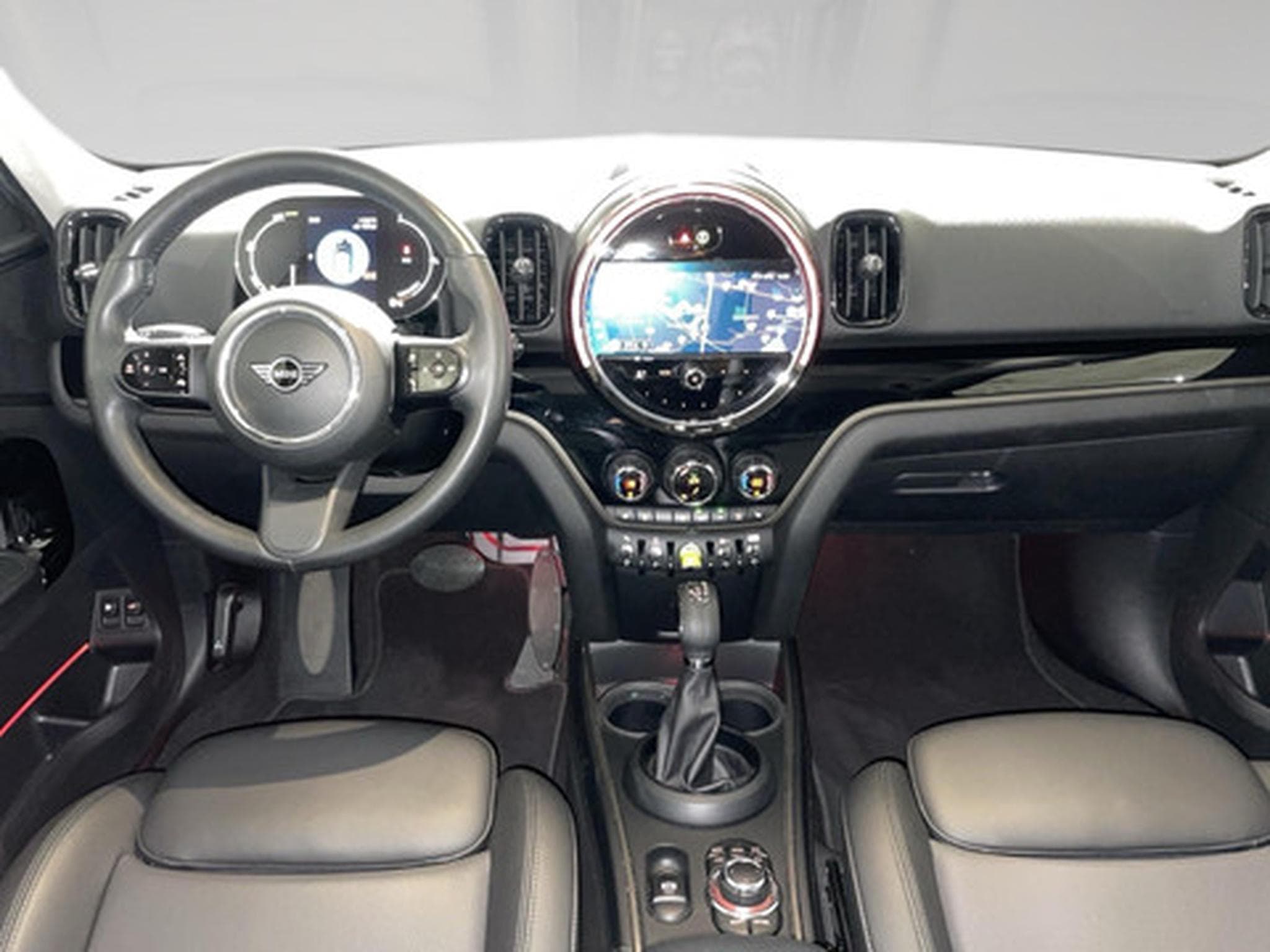 Mini Countryman 1.5 Cooper S E ALL4 AT PLUG IN (2021) - Photo 5