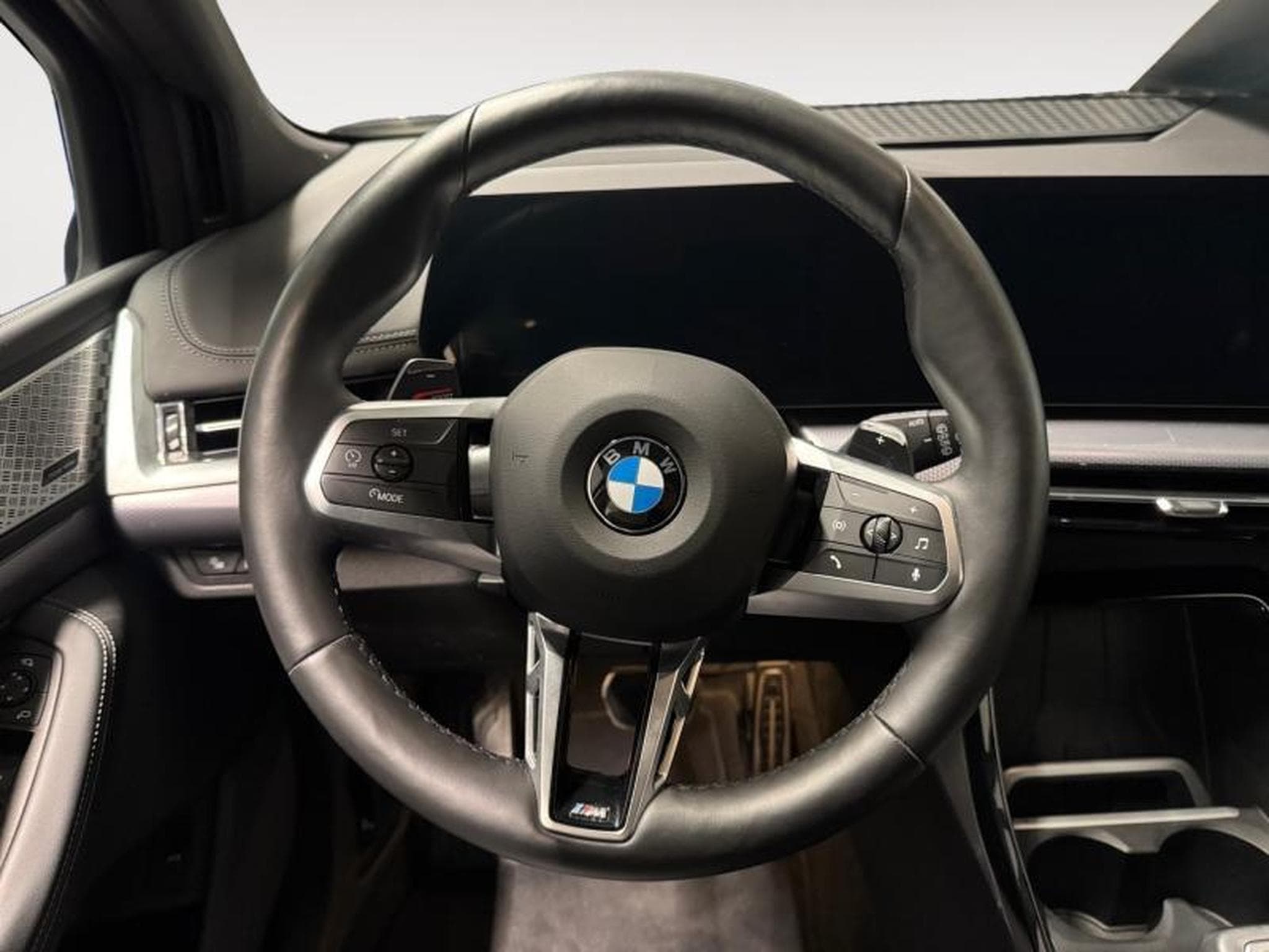 BMW 218 Active Tourer (2024) - Photo 8
