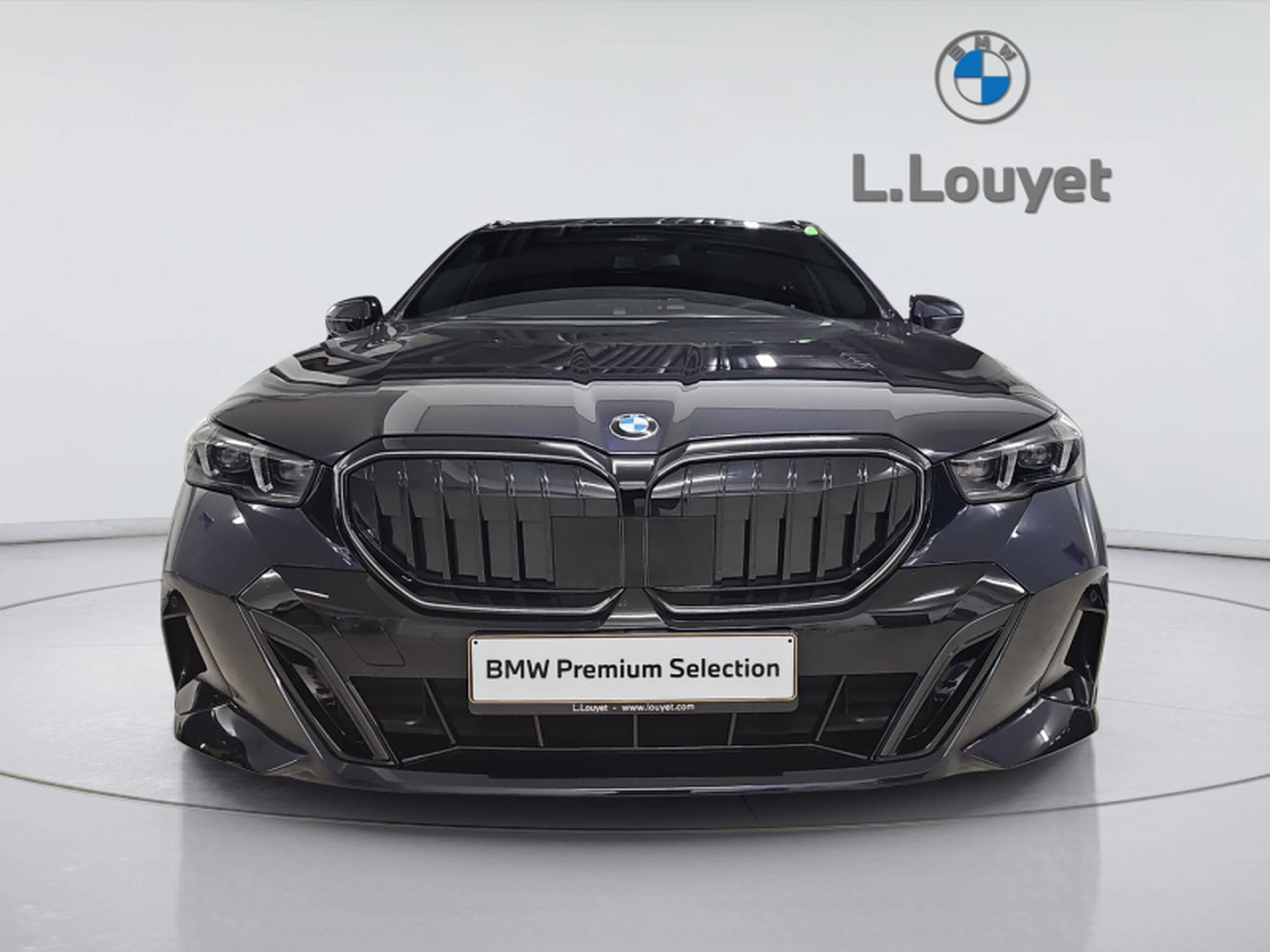 BMW 520 PACK M PRO (2026) - Foto 2
