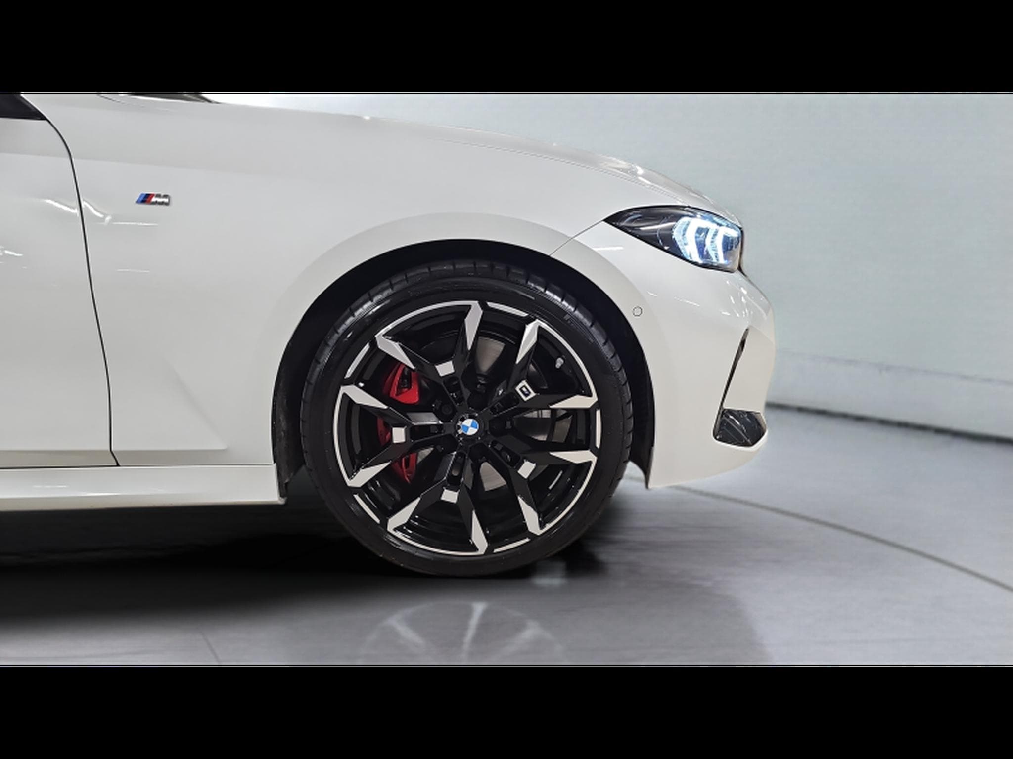 BMW 340 M340i xDrive (2026) - Foto 9