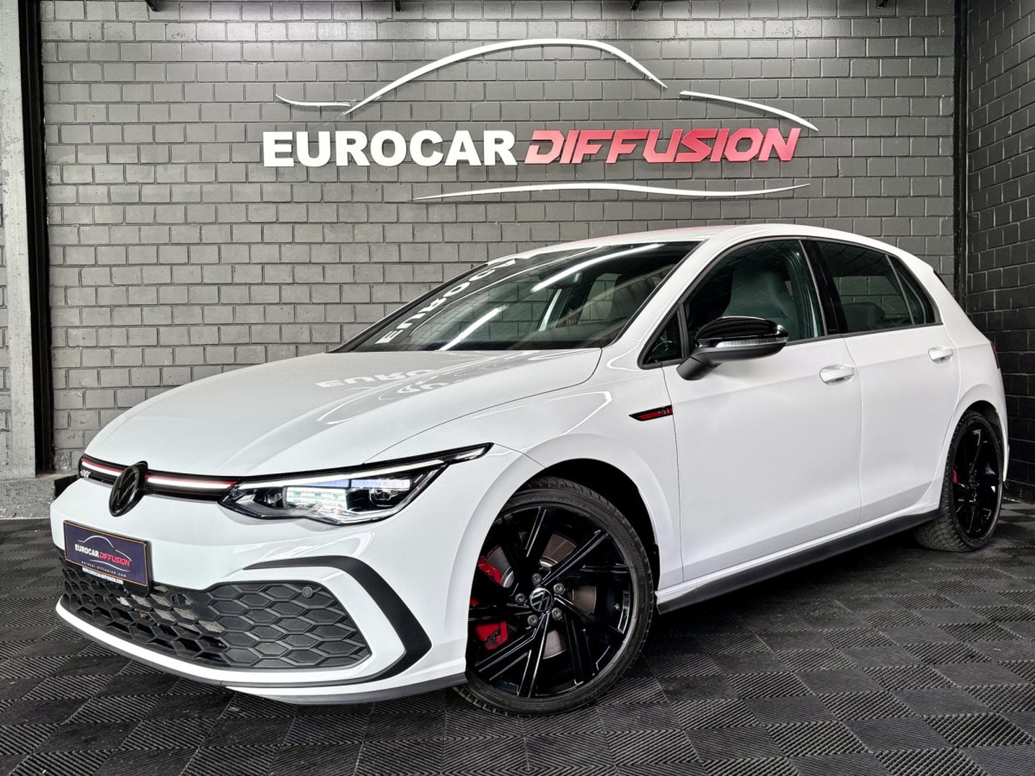 VW Golf GTI 2.0 TSI BVM6 245 CV *BOITE MECA* ACC * CARPLAY* (2023) - Photo 1