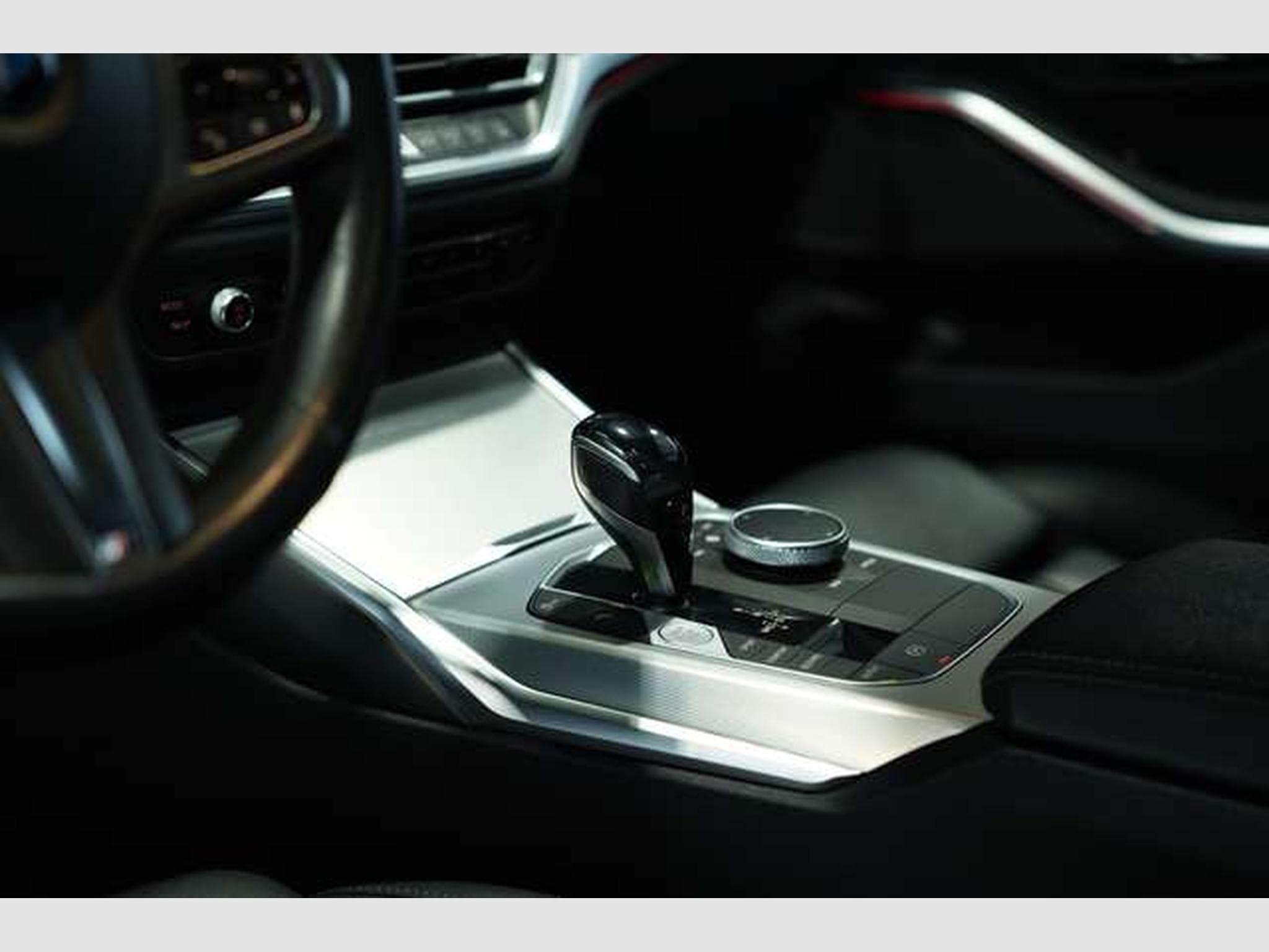 BMW 330 d M Sportpaket *19 *H-UP *GSD *H&K *Laser (2021) - Photo 27