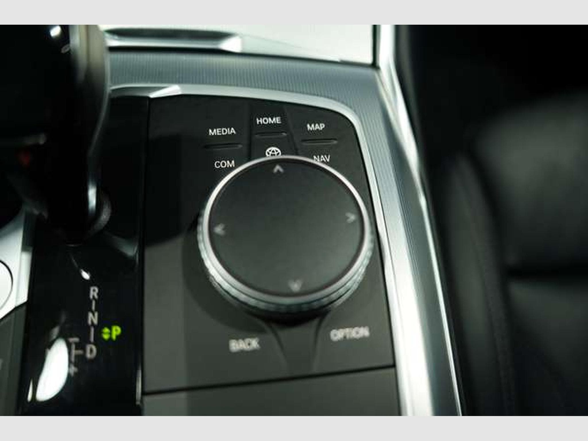 BMW 330 d M Sportpaket *19 *H-UP *GSD *H&K *Laser (2021) - Photo 28