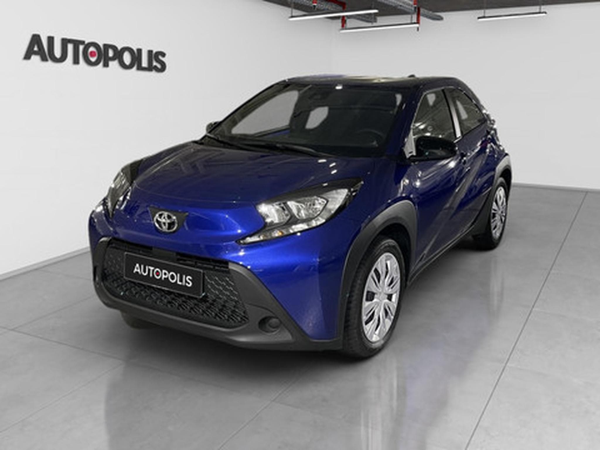 Toyota Aygo 1.0 VVT-i Play (2024) - Photo 17