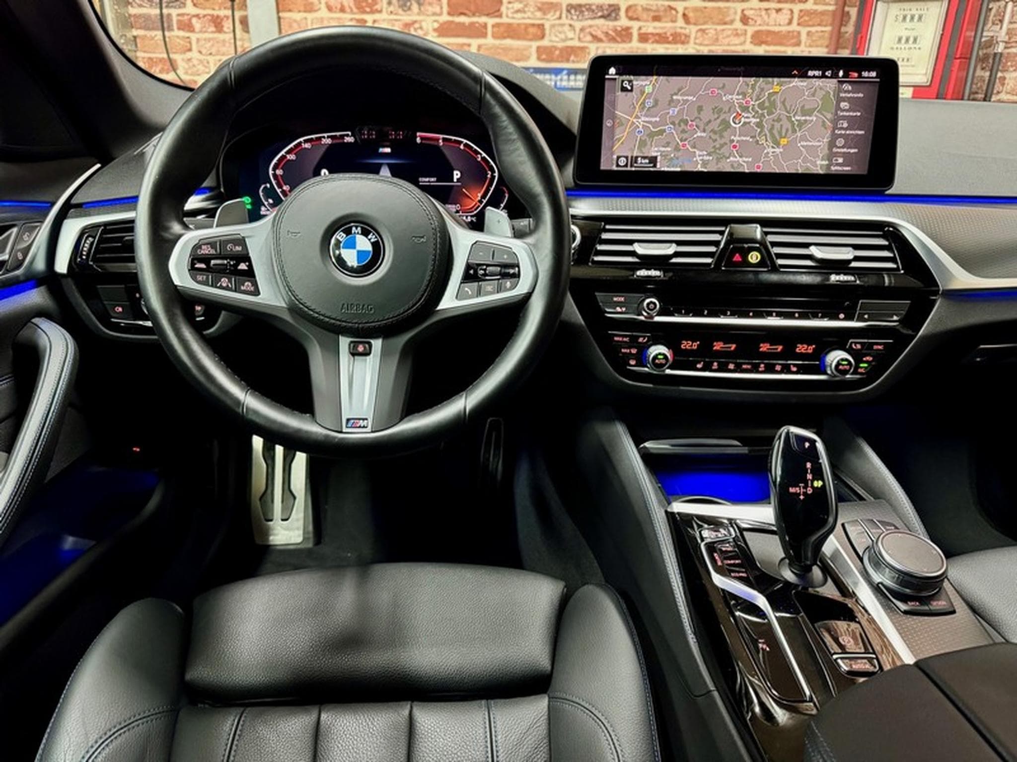 BMW 540 540dA Touring 3.0 340cv Auto xDrive M-SPORT (2022) - Photo 4