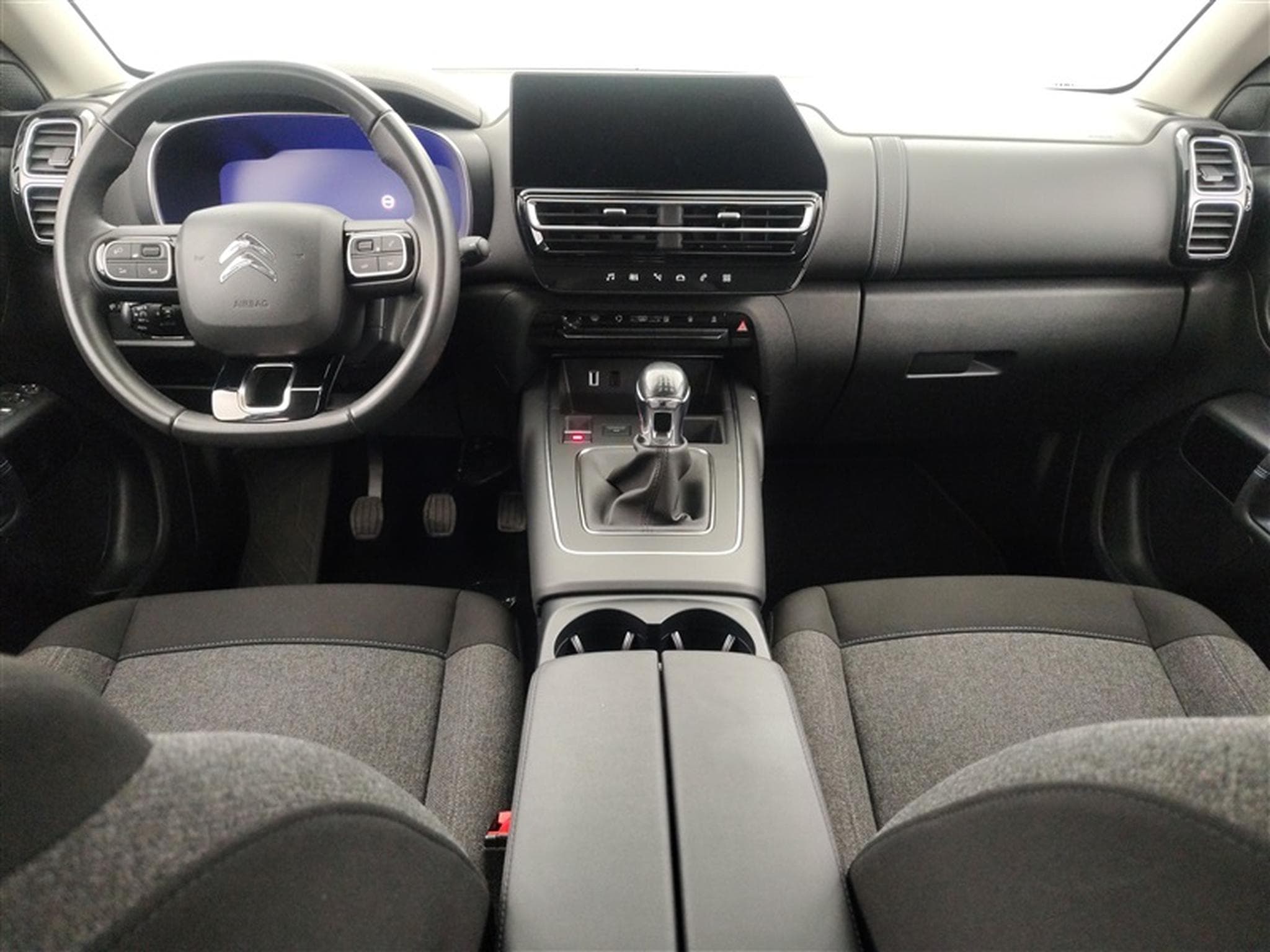 Citroen C5 Aircross 1.2 PureTech Live NAVI/FULL LED/JA18/PDC/CAMERA (2023) - Photo 8