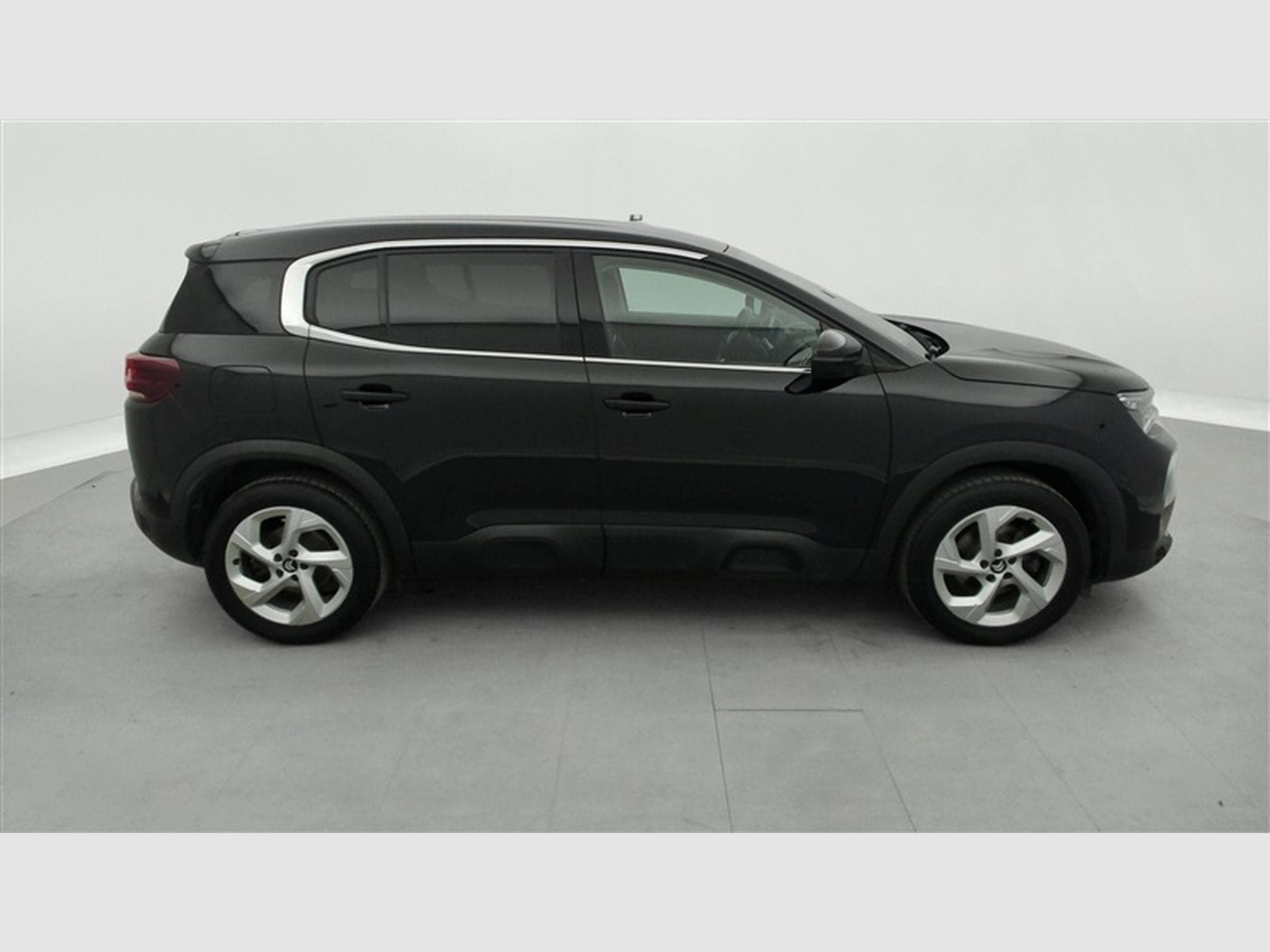 Citroen C5 Aircross 1.2 PureTech Live NAVI/FULL LED/JA18/PDC/CAMERA (2023) - Photo 24