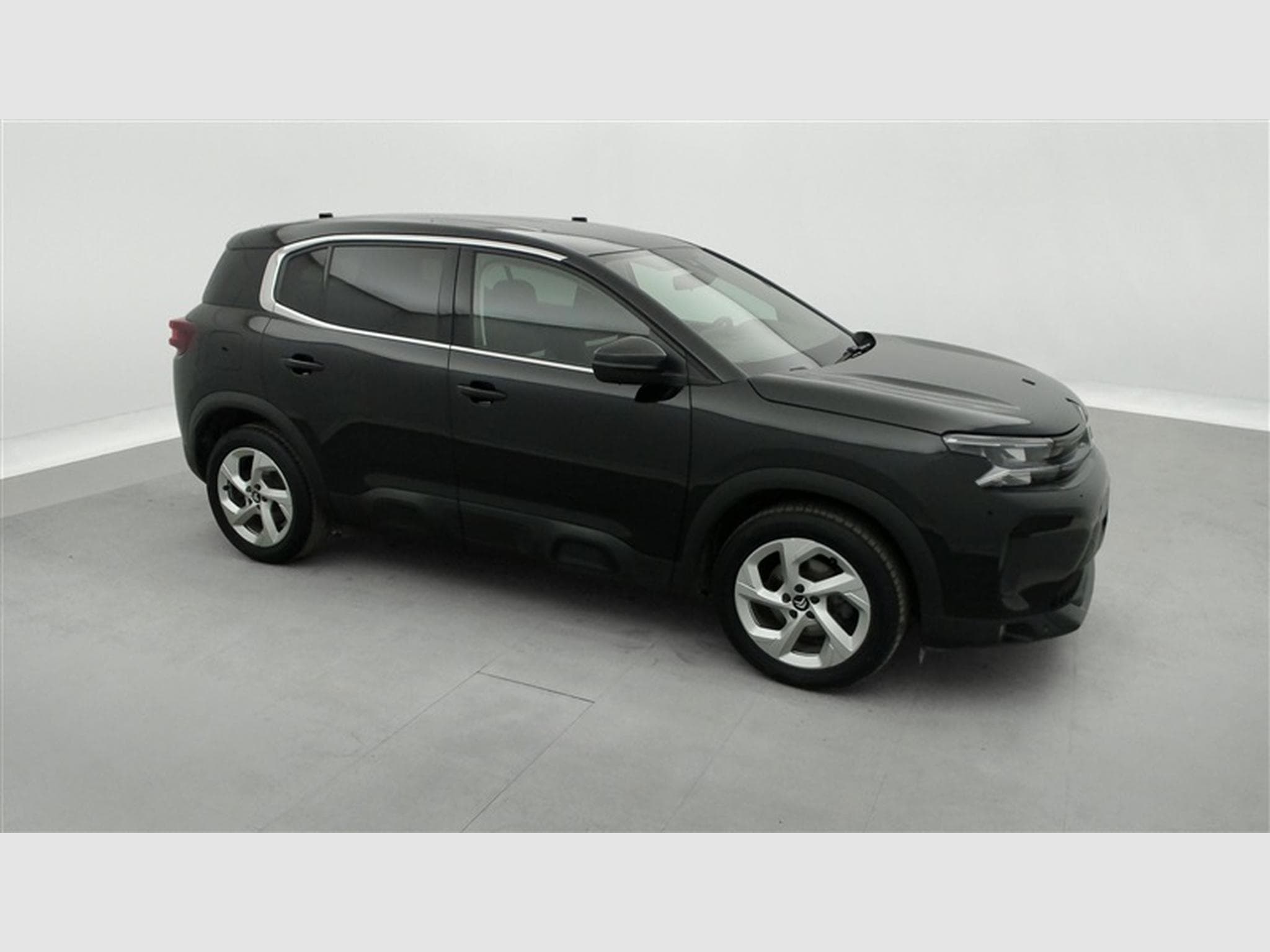 Citroen C5 Aircross 1.2 PureTech Live NAVI/FULL LED/JA18/PDC/CAMERA (2023) - Photo 23