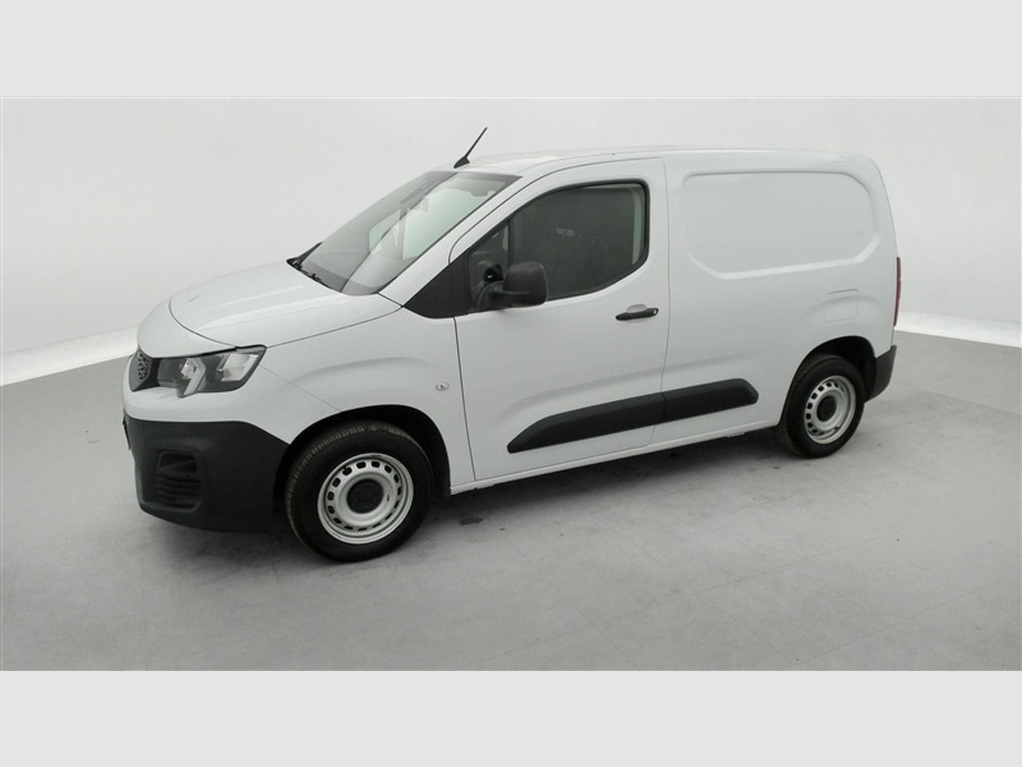 Peugeot Partner 1.2 PureTech 110Cv M 3Pl NAVI / CARPLAY / PDC (2023) - Photo 20