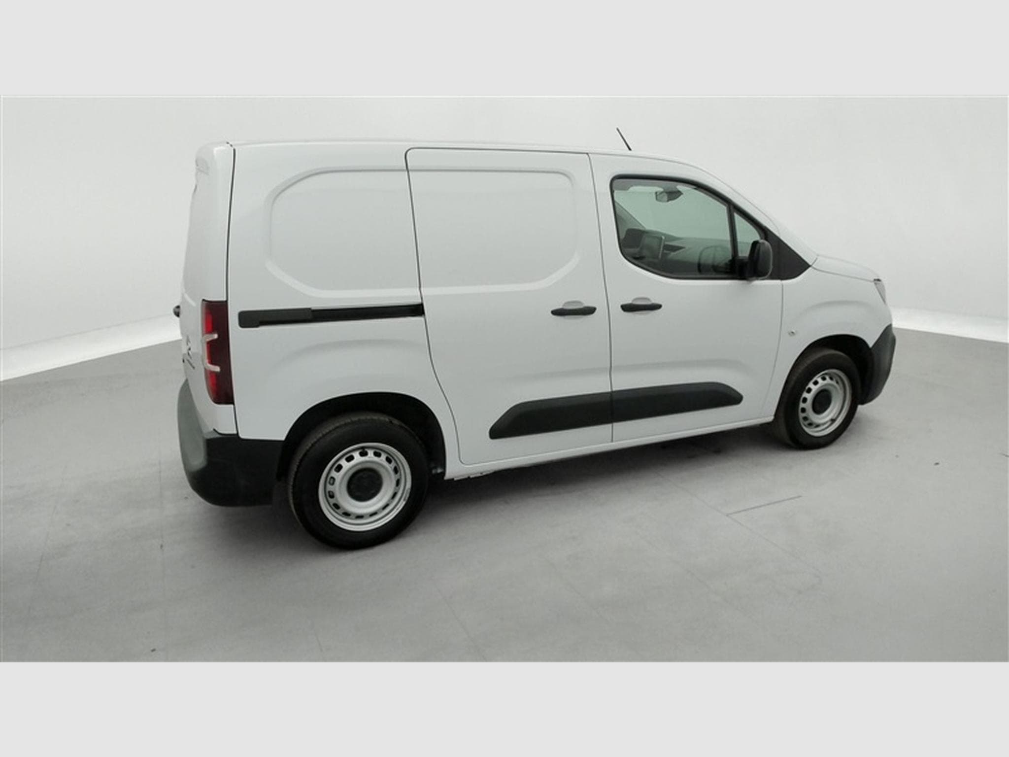 Peugeot Partner 1.2 PureTech 110Cv M 3Pl NAVI / CARPLAY / PDC (2023) - Photo 24