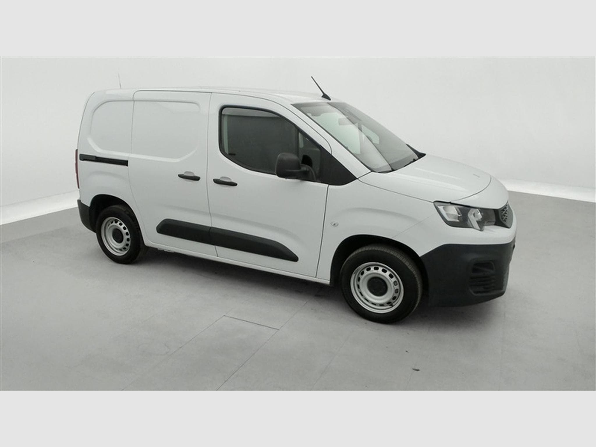 Peugeot Partner 1.2 PureTech 110Cv M 3Pl NAVI / CARPLAY / PDC (2023) - Photo 22
