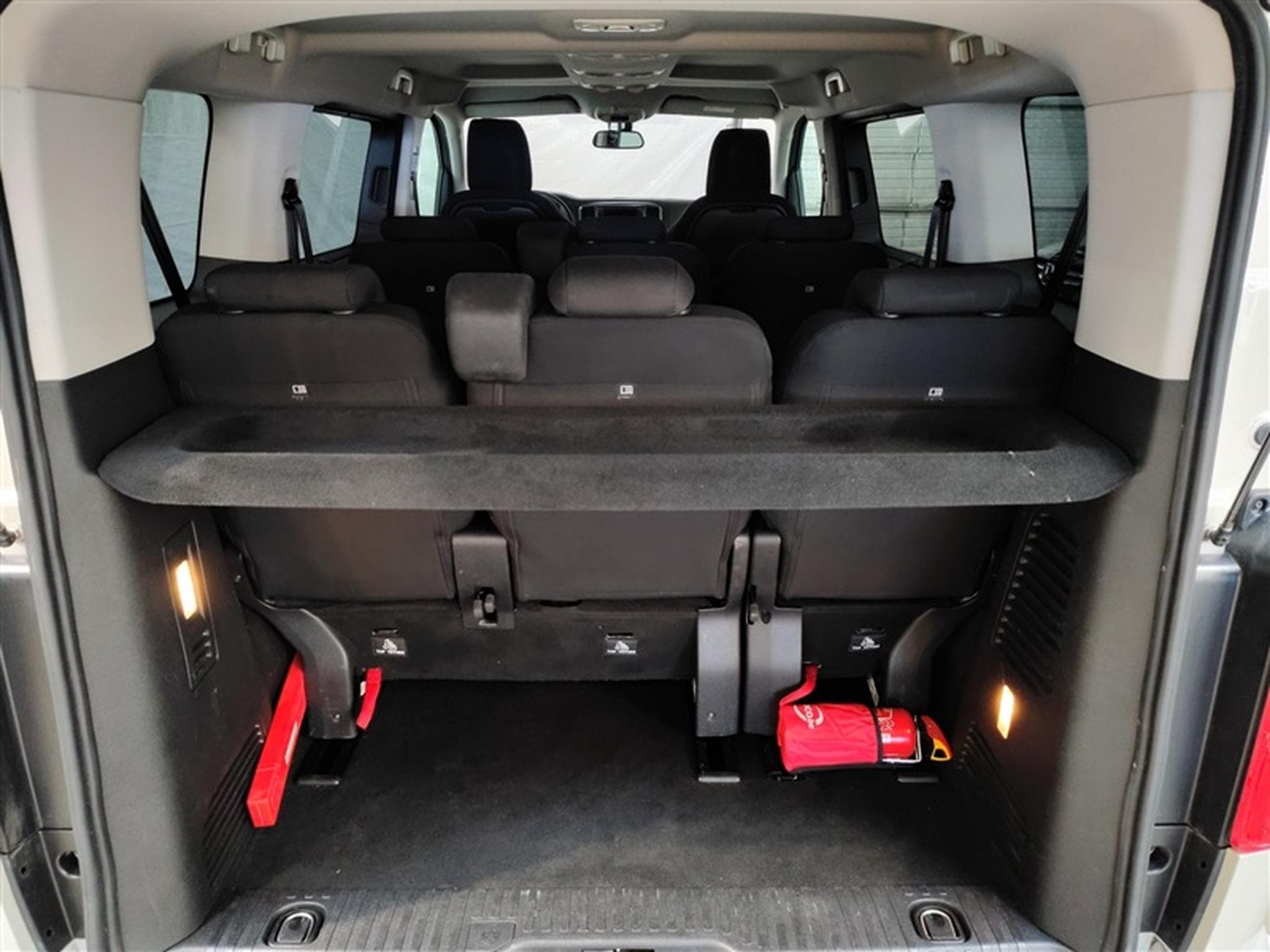 Citroen Spacetourer 1.5 BlueHDi M Feel (2019) - Photo 15