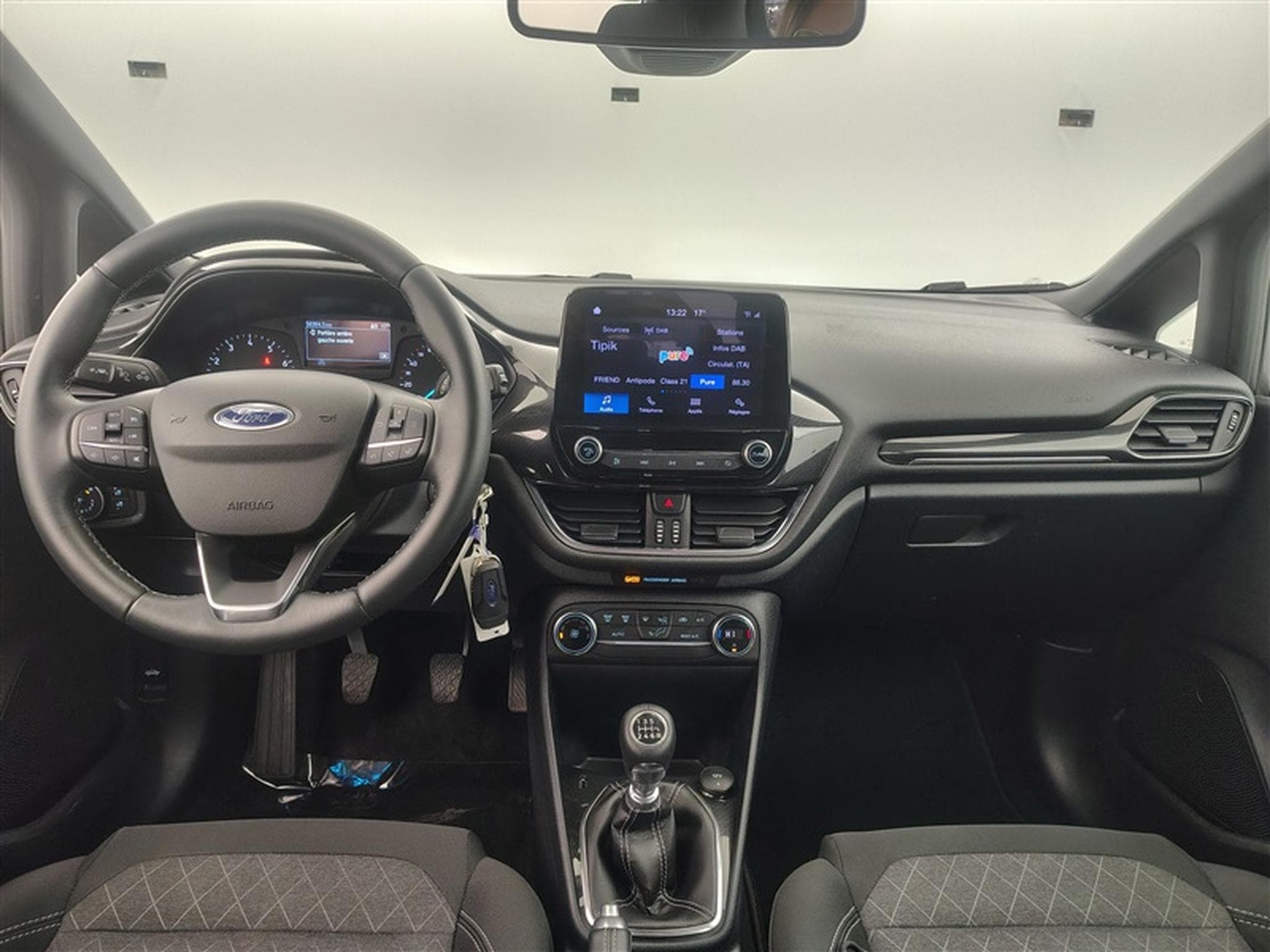 Ford Fiesta 1.0 EcoBoost ACTIVE (2020) - Photo 8
