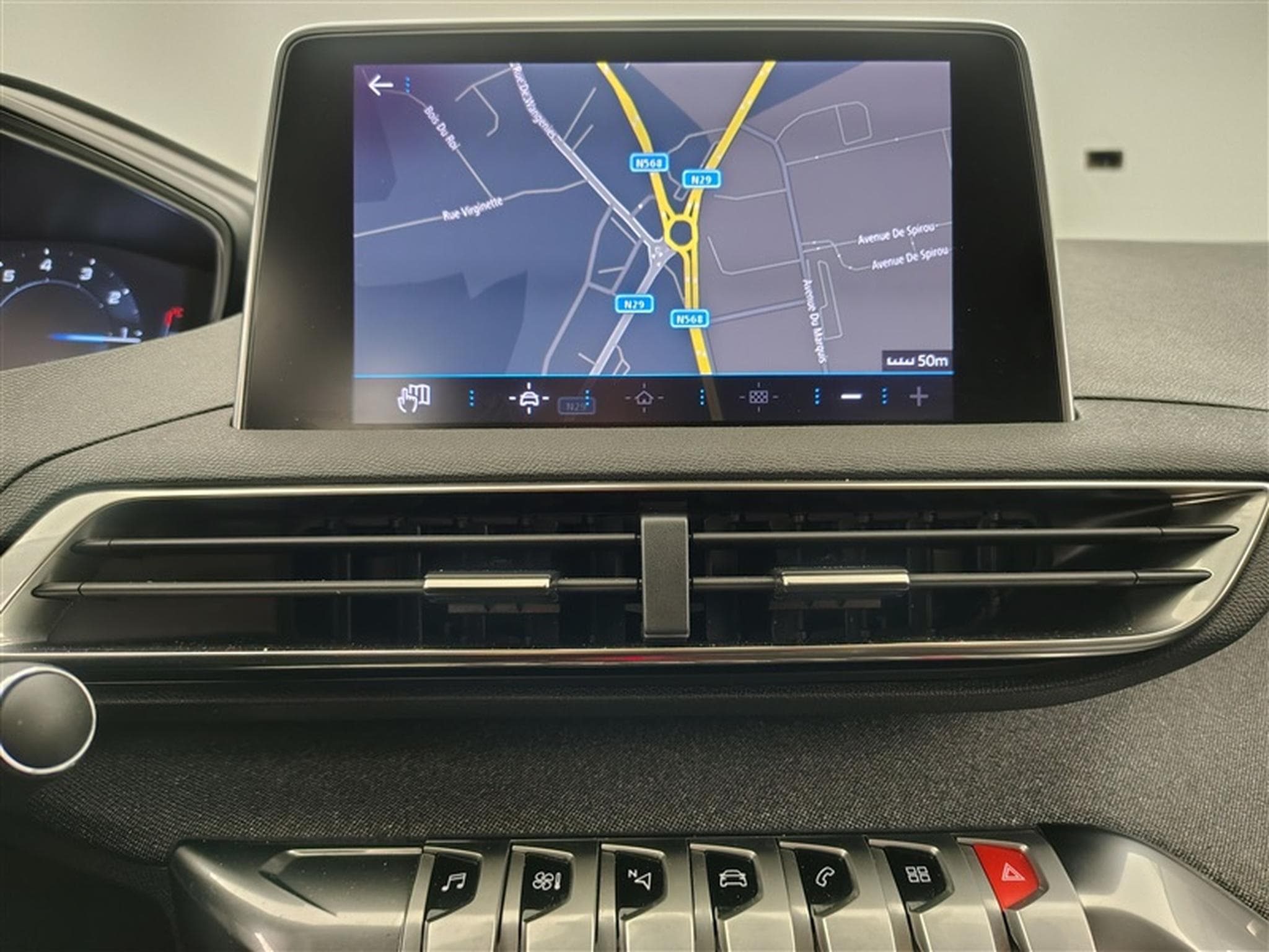 Peugeot 5008 1.2 PureTech 130Cv Allure Pack 7PL/ S-CUIR / NAVI / FULL LED (2020) - Photo 11