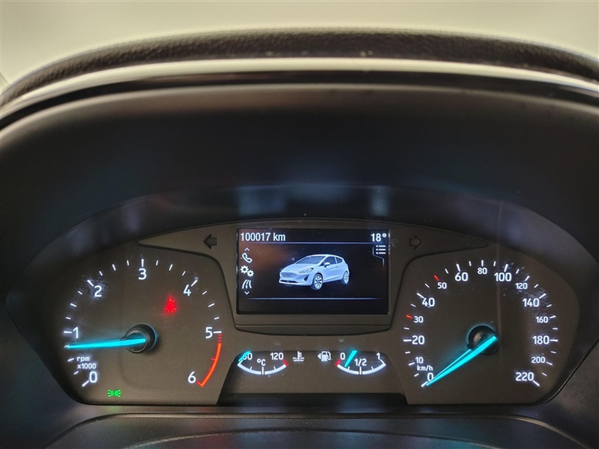 Ford Fiesta 1.5 TDCi Trend (2020) - Photo 10