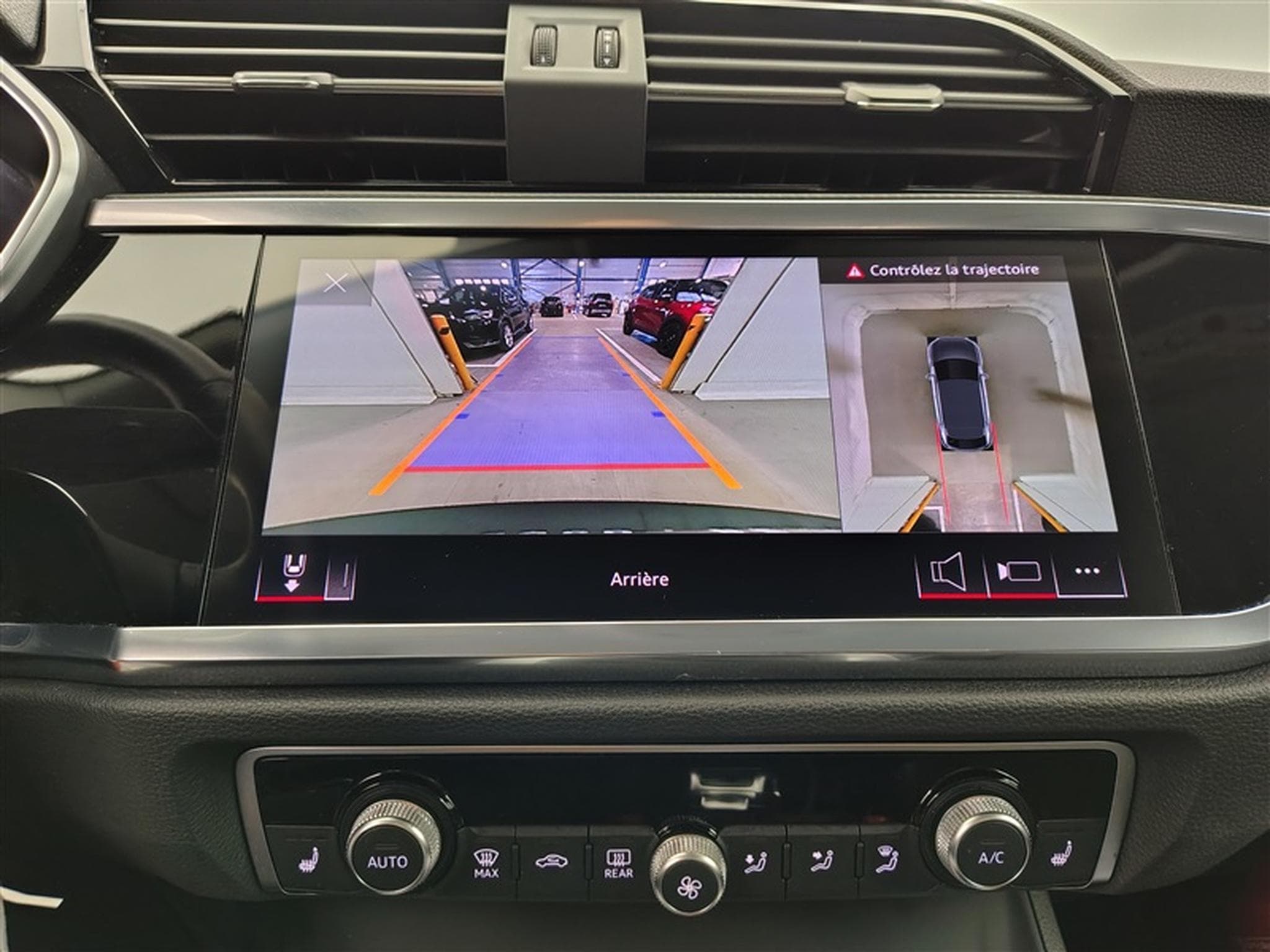 Audi Q3 Sportback 35 TFSI S-Line S tronic Cuir / Navi / Led (2022) - Photo 17