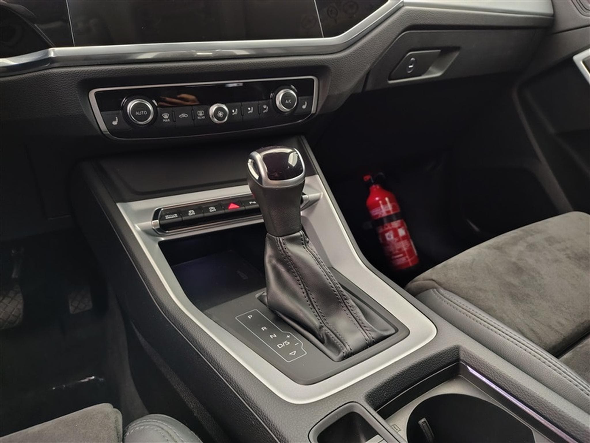 Audi Q3 Sportback 35 TFSI S-Line S tronic Cuir / Navi / Led (2022) - Photo 12