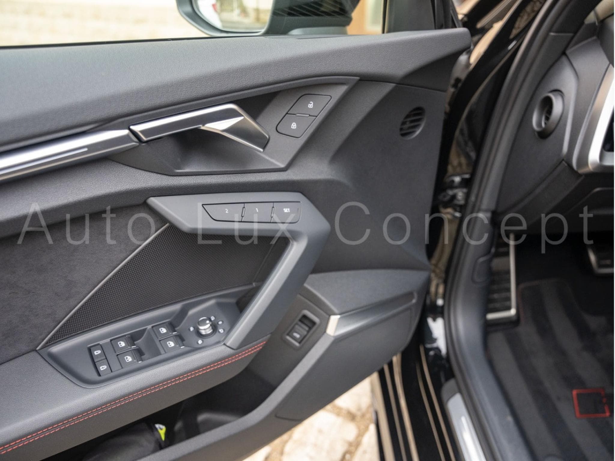 Audi RS3 Sportback 2.5 TFSI quattro S tronic 7 (2024) - Foto 9