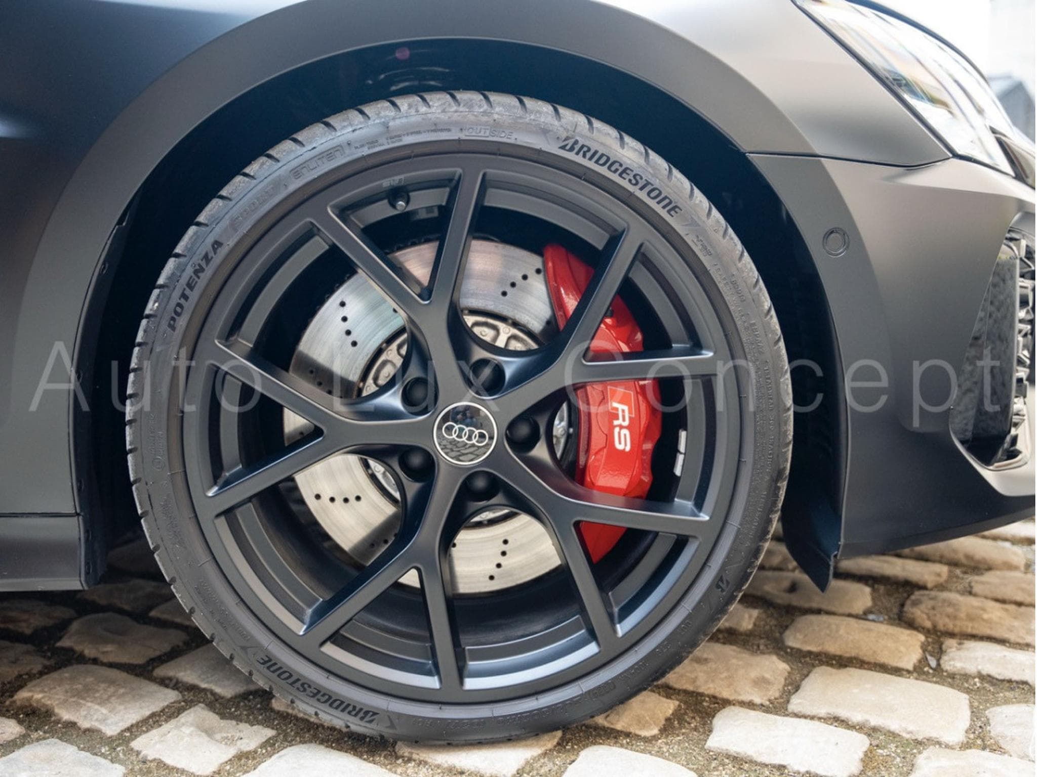 Audi RS3 Sportback 2.5 TFSI quattro S tronic 7 (2024) - Foto 18