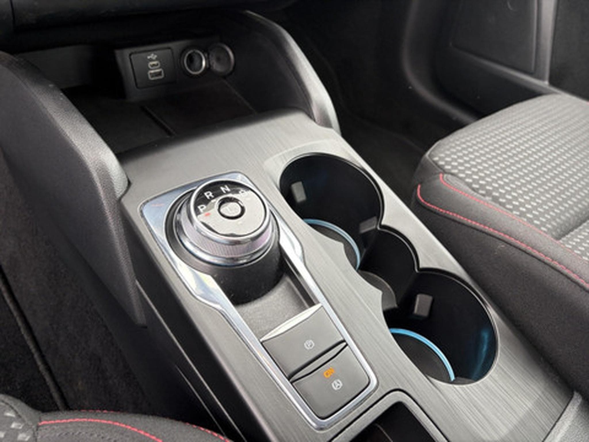 Ford Focus Clipper 1.5 EcoBlue 85kW ST-Line Aut. (2025) - Photo 9
