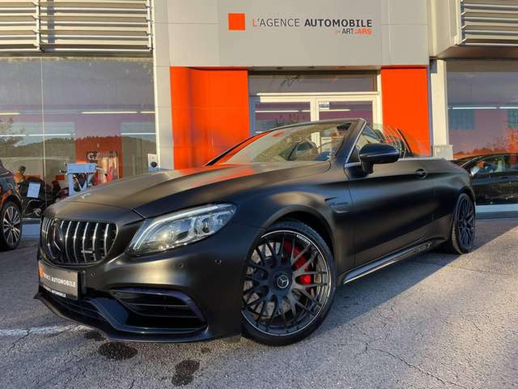 Mercedes C 63 AMG AMG C 63 S Cabrio Speedshift MCT 9G - JUSQU'A 36 MOIS DE GAR (2019) - Photo 2