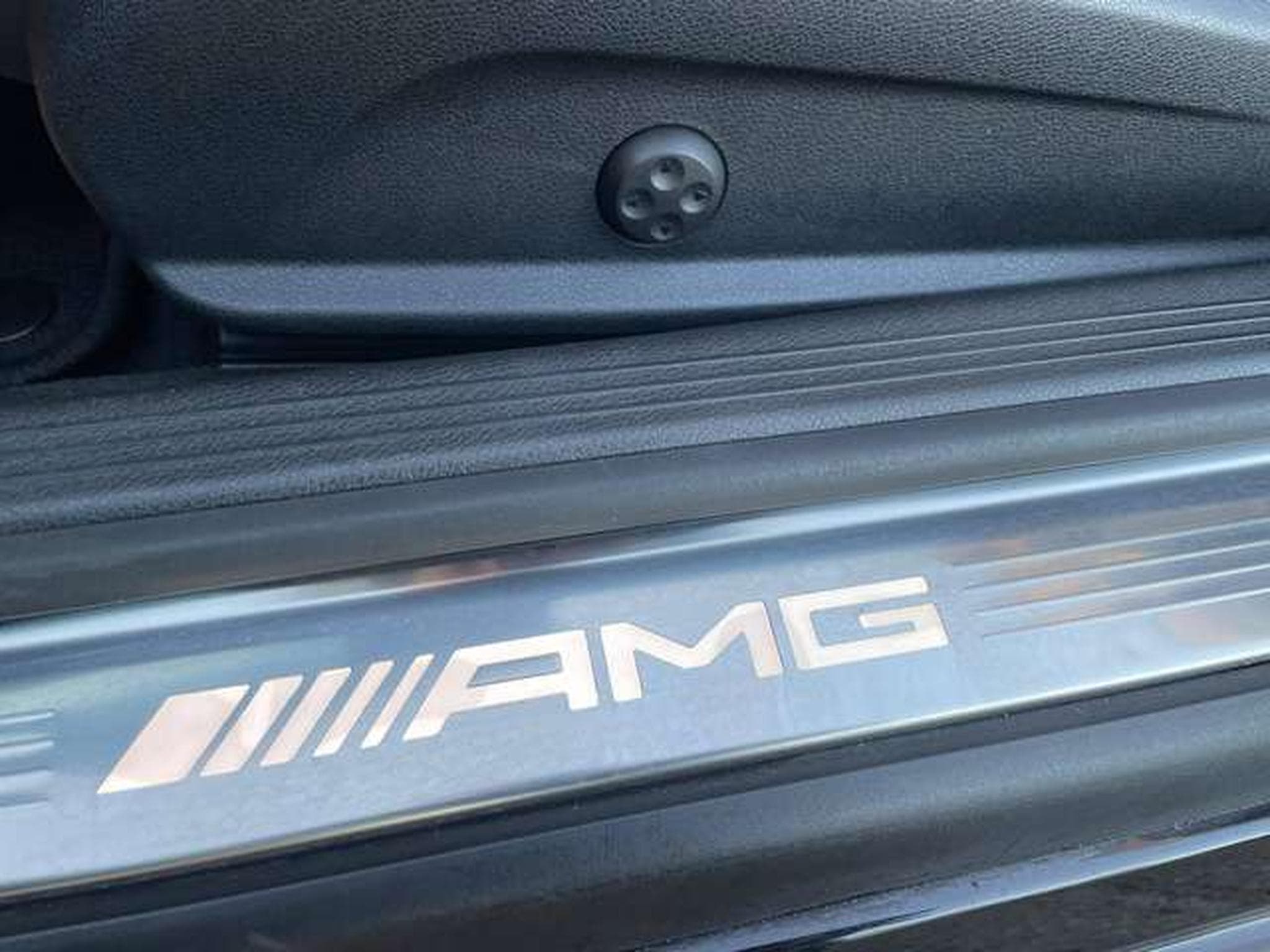 Mercedes C 63 AMG AMG C 63 S Cabrio Speedshift MCT 9G - JUSQU'A 36 MOIS DE GAR (2019) - Photo 16