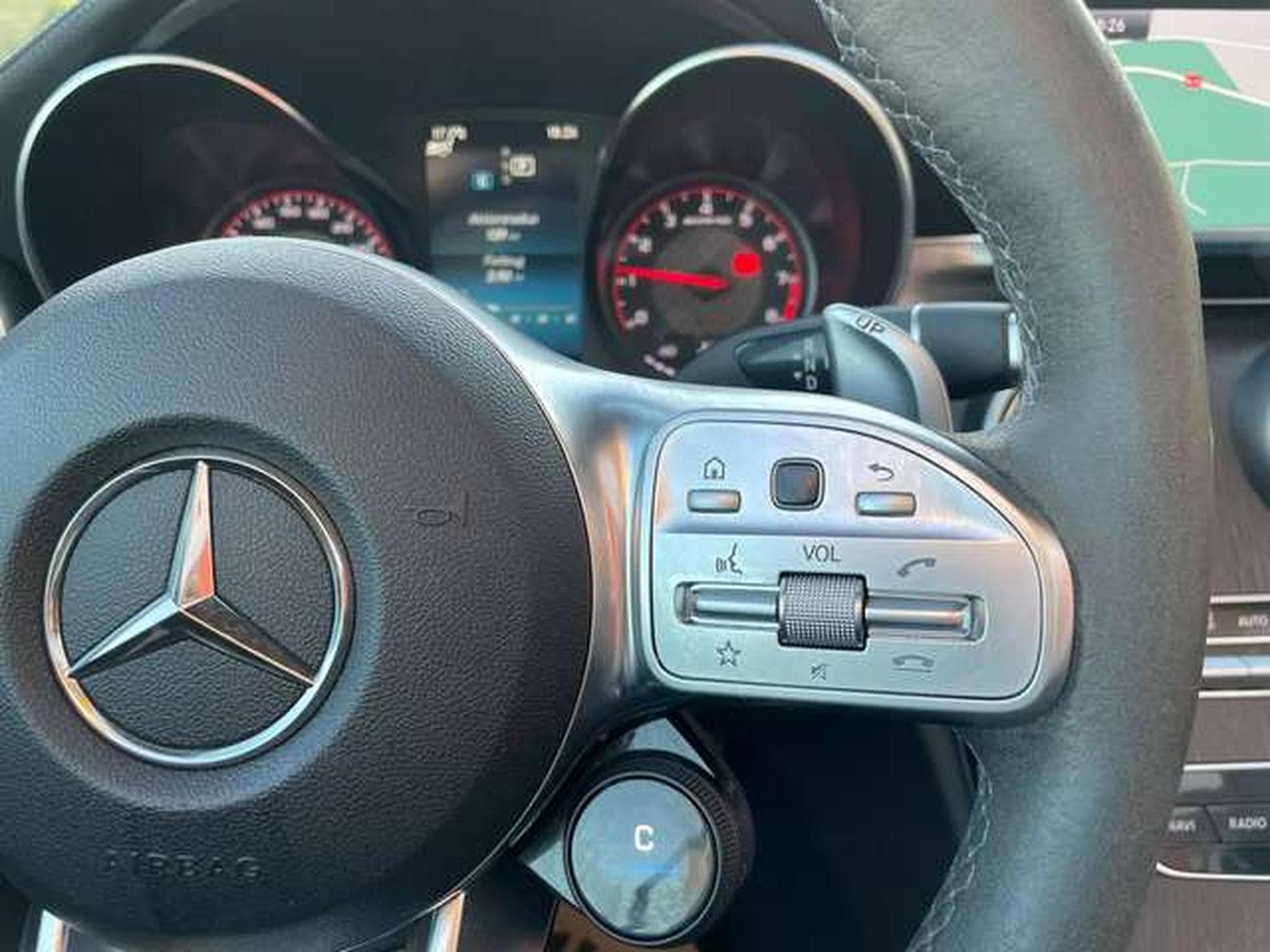 Mercedes C 63 AMG AMG C 63 S Cabrio Speedshift MCT 9G - JUSQU'A 36 MOIS DE GAR (2019) - Photo 22