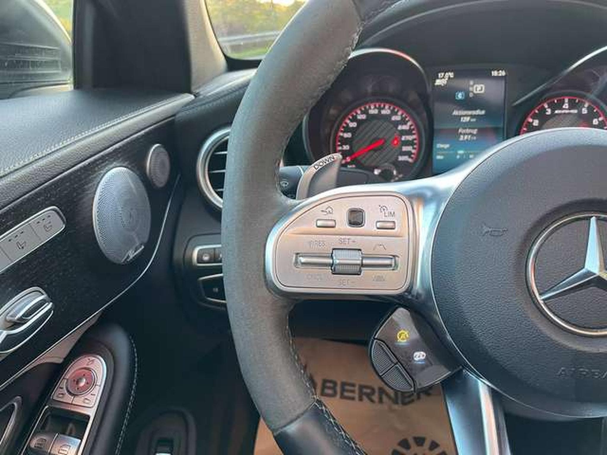 Mercedes C 63 AMG AMG C 63 S Cabrio Speedshift MCT 9G - JUSQU'A 36 MOIS DE GAR (2019) - Photo 21