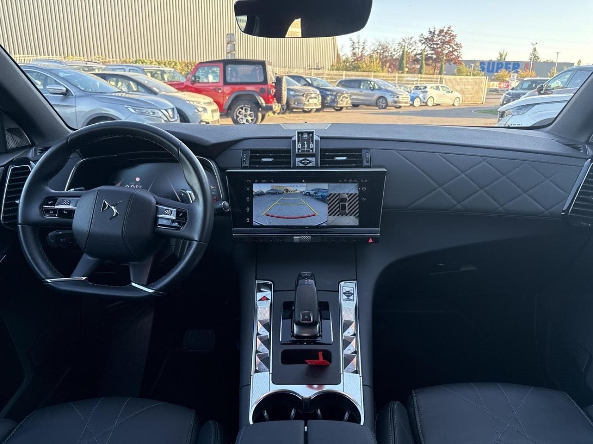 DS Automobiles DS7 BlueHDi 130ch Rivoli Automatique (2024) - Foto 15