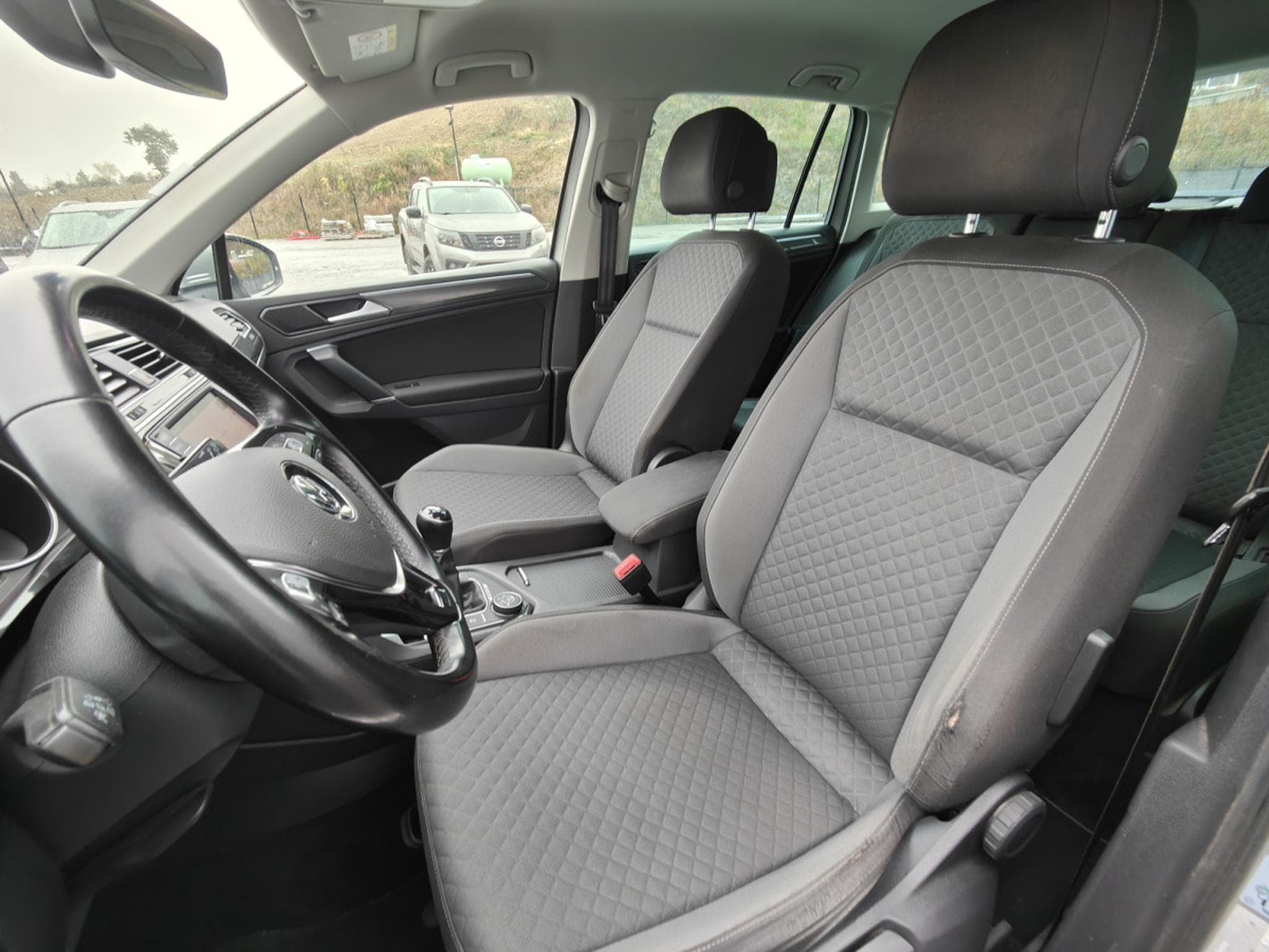 VW Tiguan 2.0 TDI DSG 4MOTION CARPLAY GPS BLUETOOTH RADAR AV/ARR (2016) - Photo 12