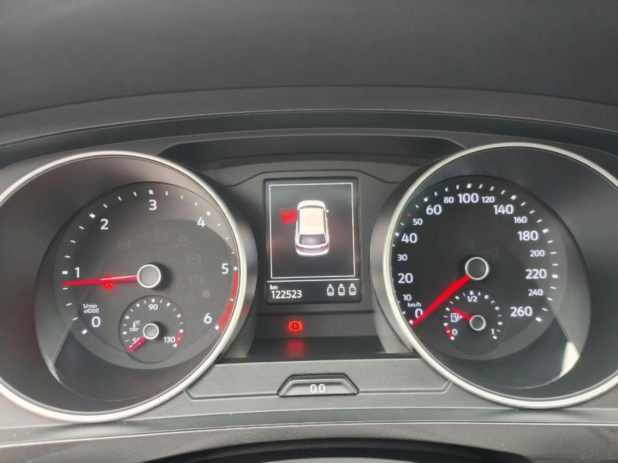 VW Tiguan 2.0 TDI DSG 4MOTION CARPLAY GPS BLUETOOTH RADAR AV/ARR (2016) - Photo 22