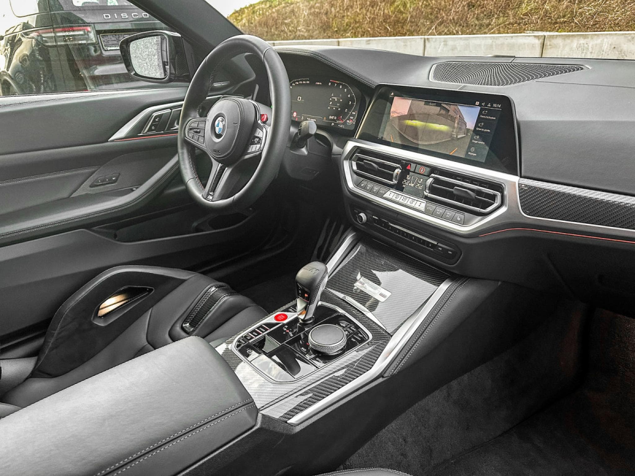 BMW M4 Competition 50 Jahre Edition M/ AKRAPOVIC EXHAUST (2023) - Photo 18