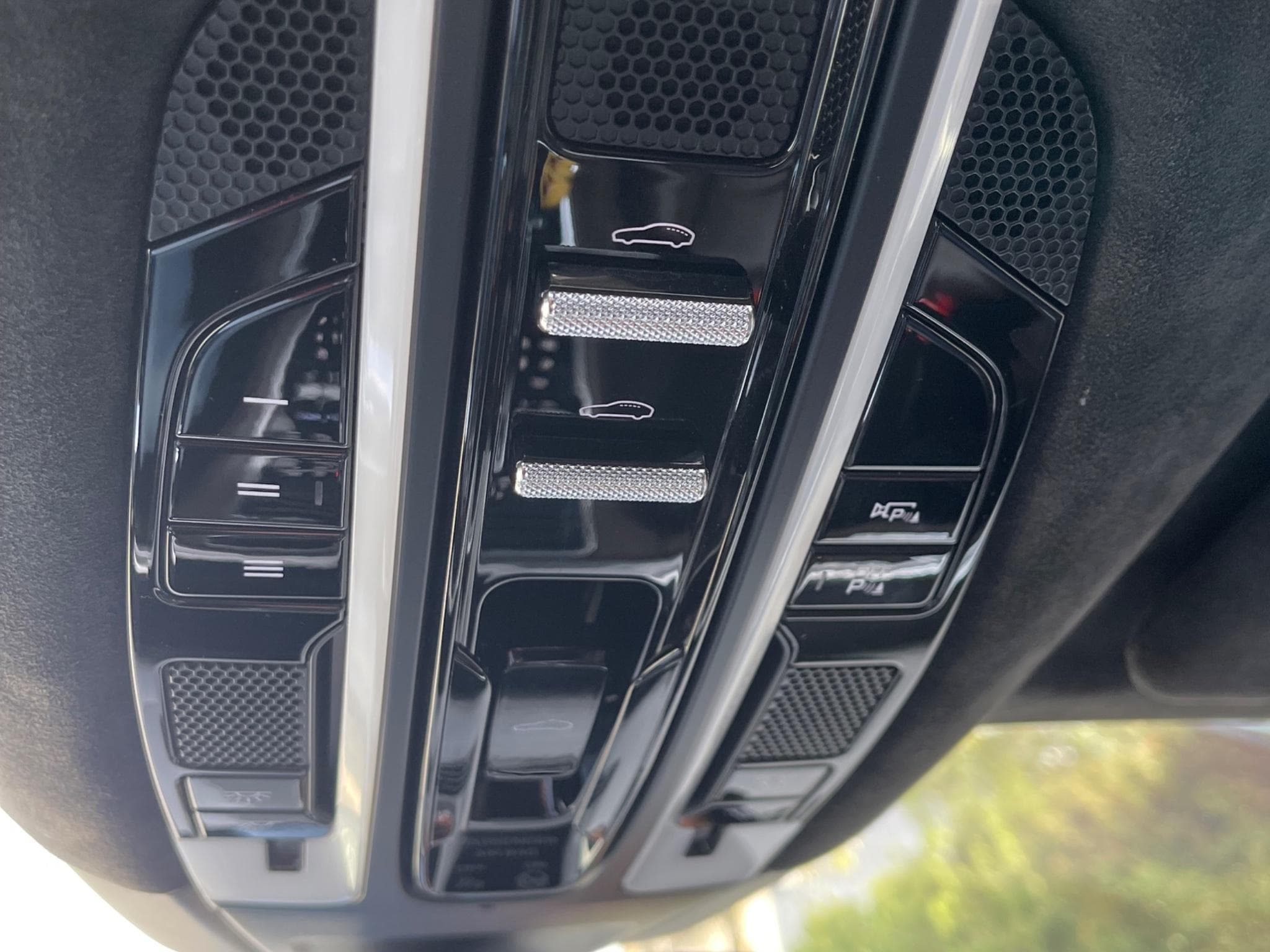 Porsche Panamera 971 sport-back turbo (2017) - Photo 13