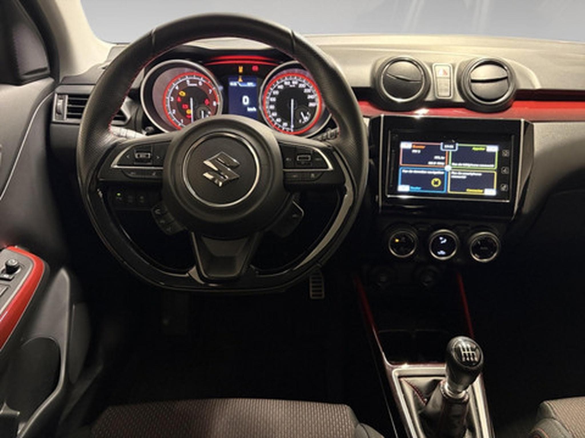 Suzuki Swift 1.4 Sport 48V Hybrid (2024) - Photo 4