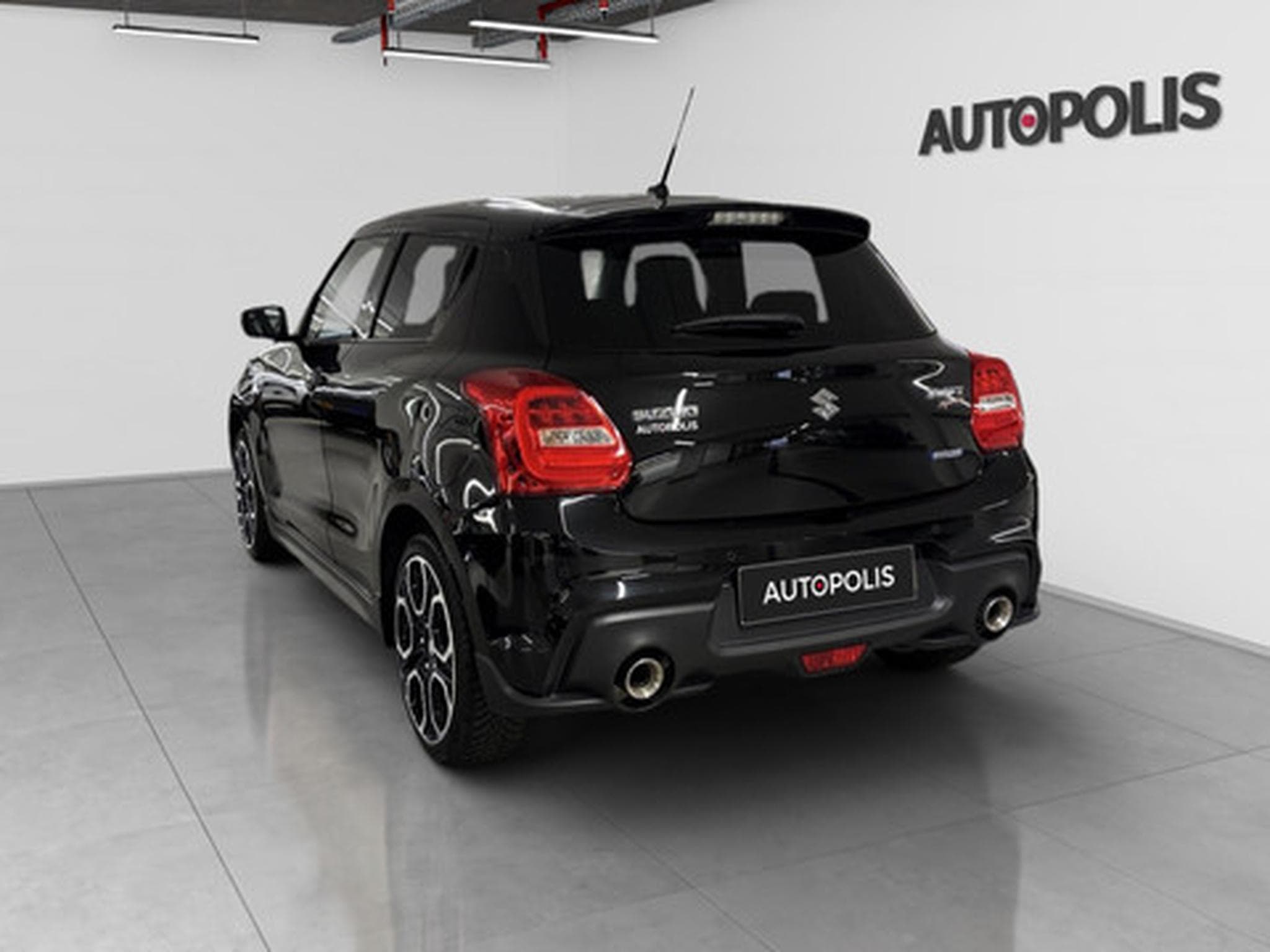 Suzuki Swift 1.4 Sport 48V Hybrid (2024) - Photo 19
