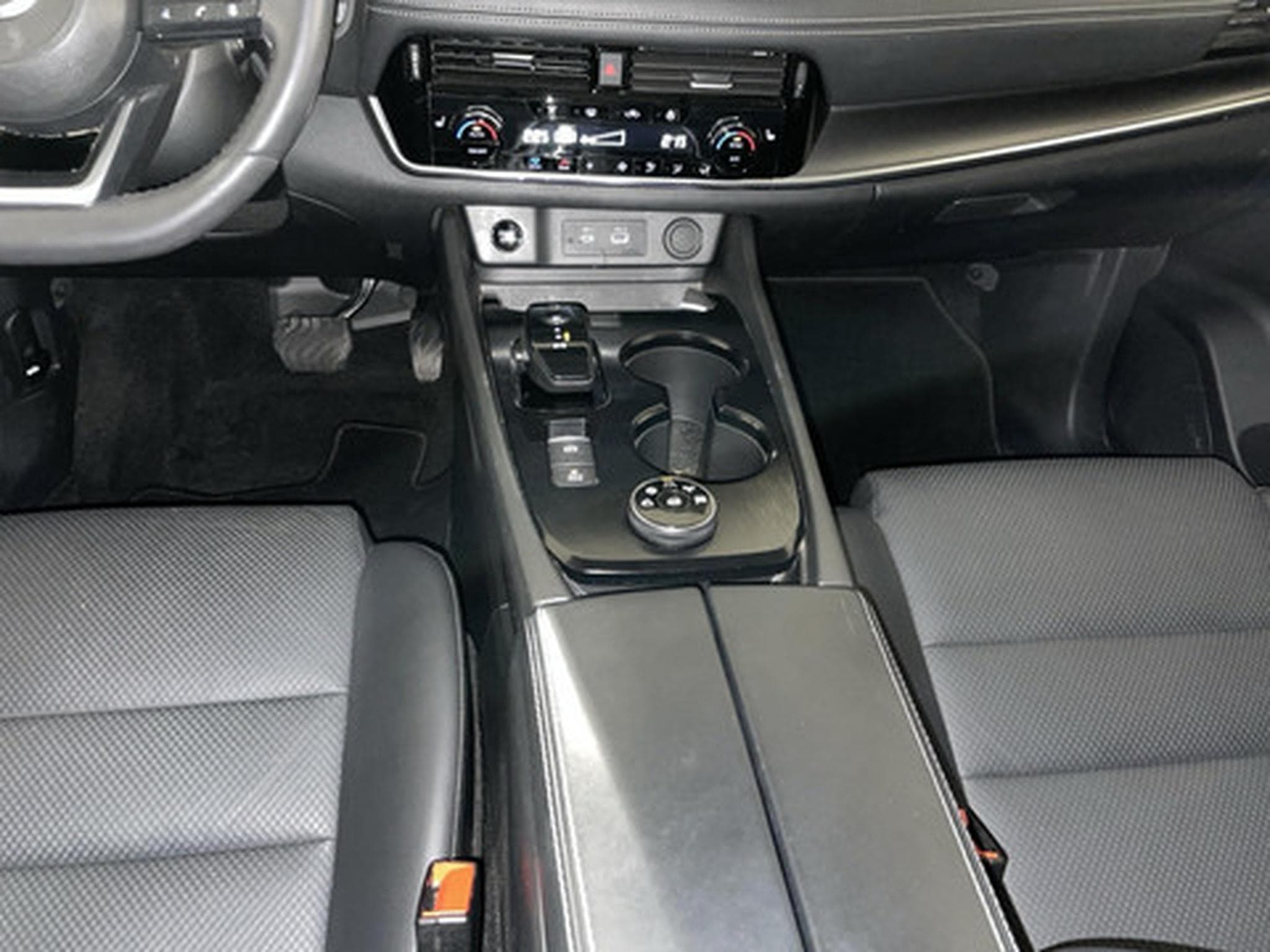 Nissan X-Trail 1.5 e-POWER e-4ORCE 4WD N-Trek (2025) - Foto 10