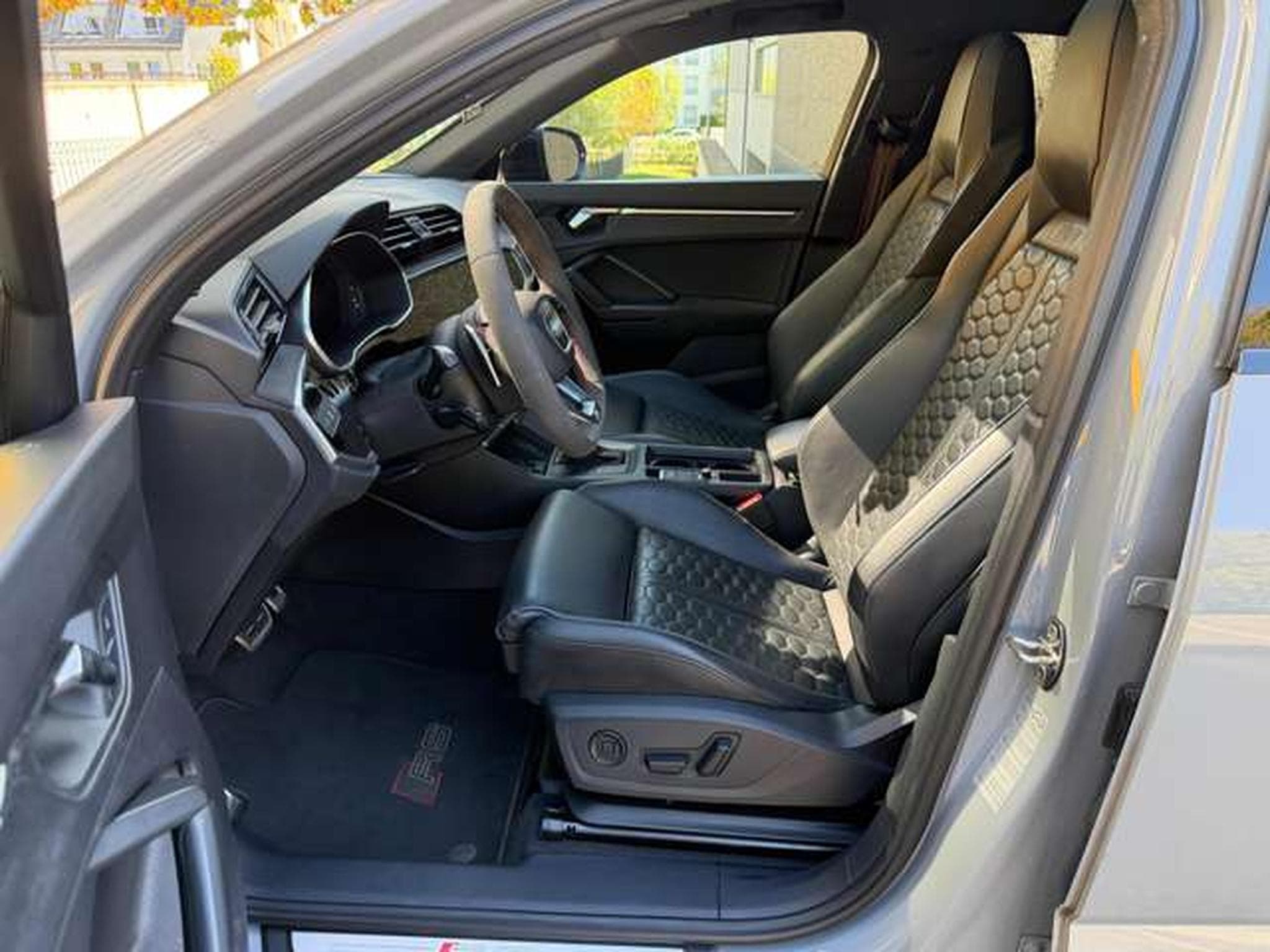 Audi RSQ3 RS Q3 2.5 TFSI Sportback quattro S tronic (2022) - Photo 9