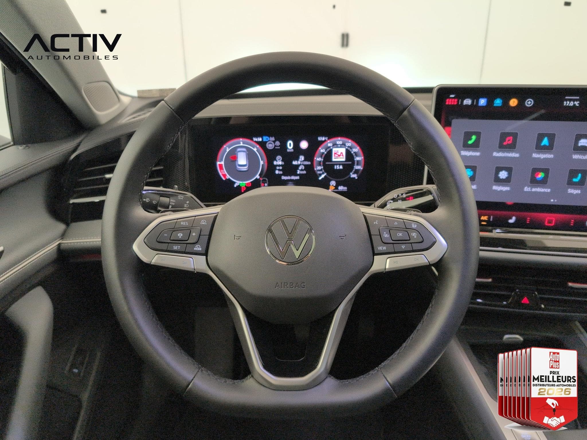 VW Passat 2.0 TDI EVO SCR 122 DSG7 Life Plus (2025) - Foto 19