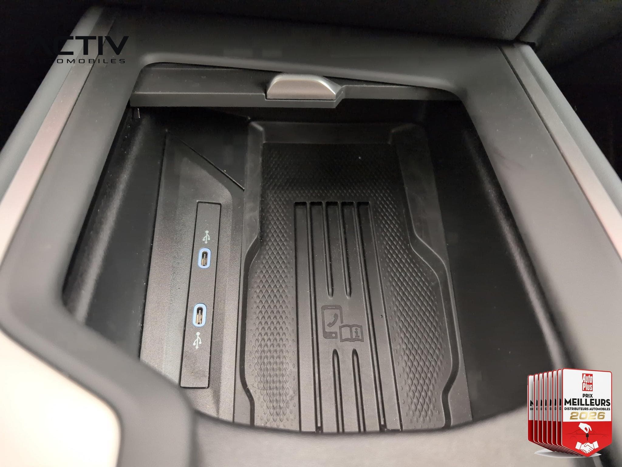 VW Passat 2.0 TDI EVO SCR 122 DSG7 Life Plus (2025) - Foto 30