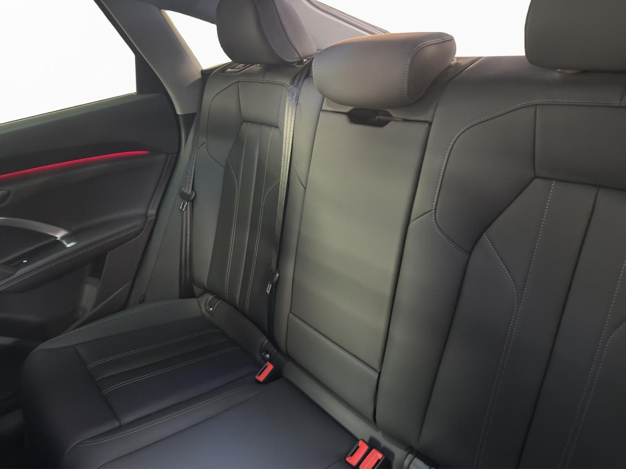 Audi Q5 Sportback (2026) - Foto 16