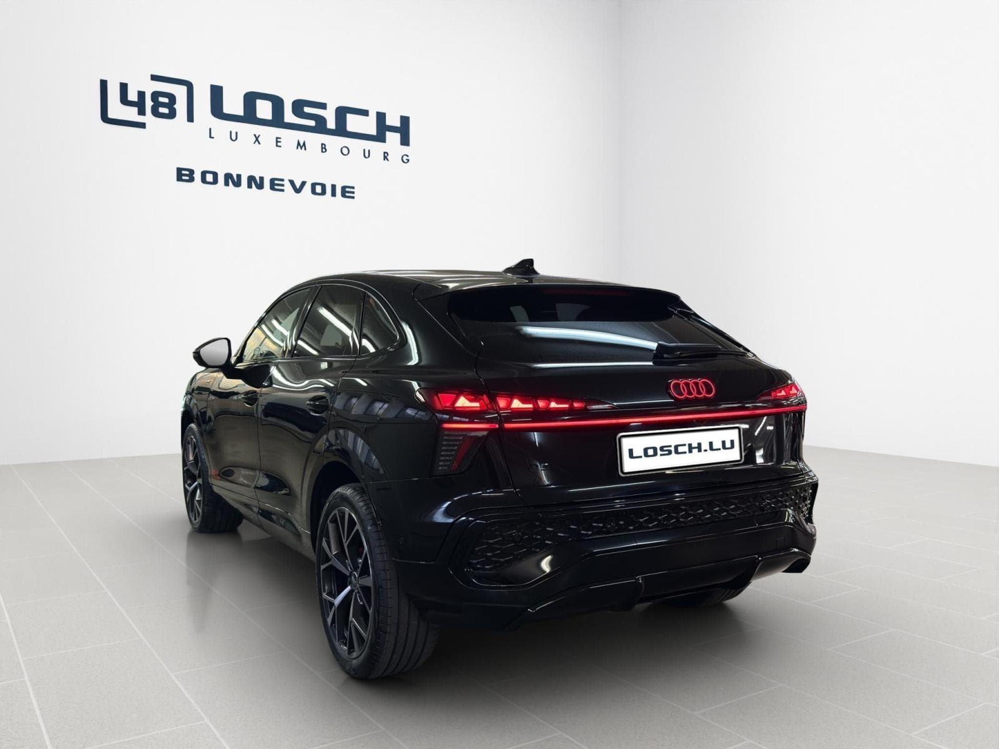 Audi Q3 Sportback (2026) - Foto 2