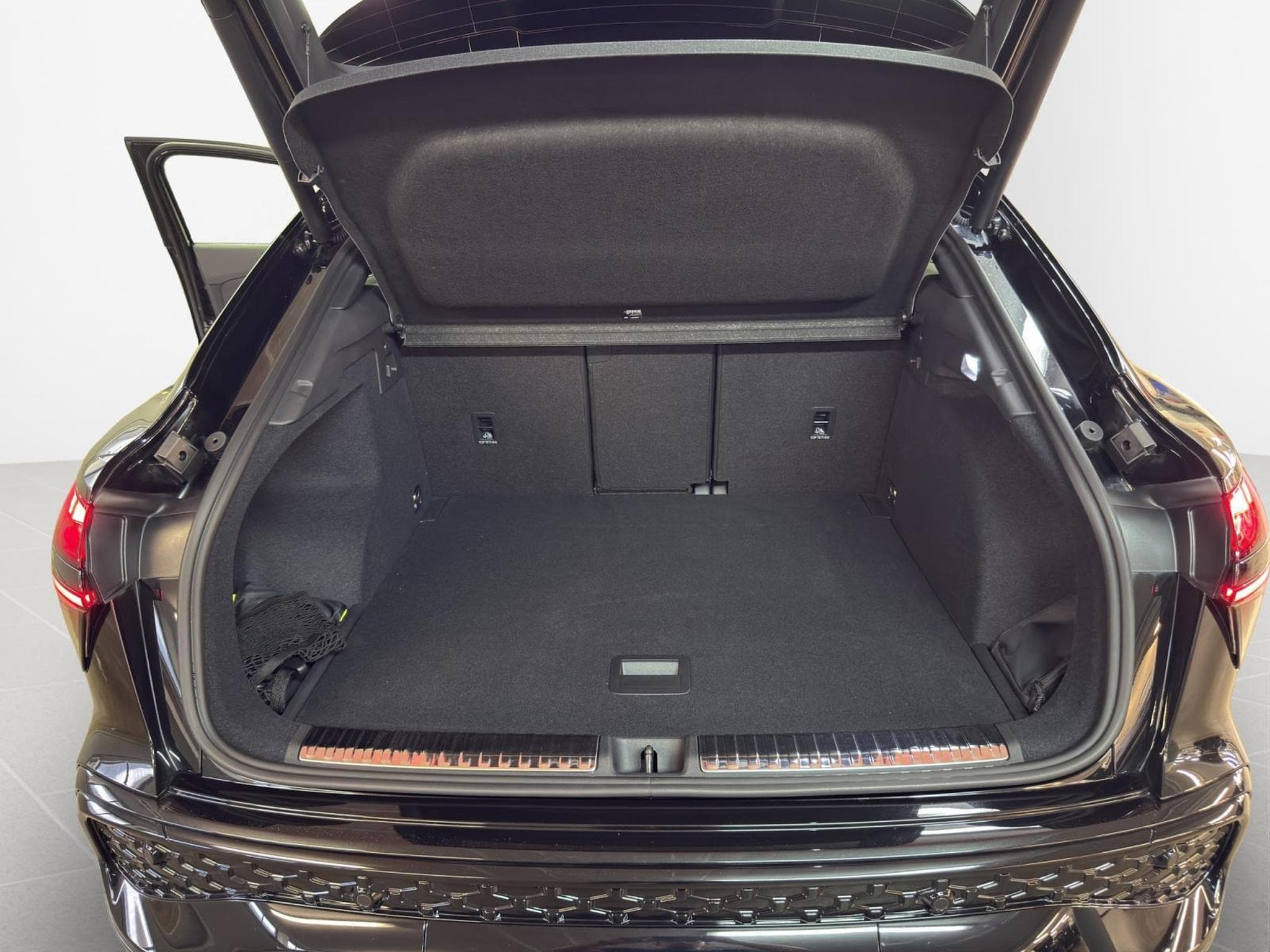 Audi Q3 Sportback (2026) - Foto 17